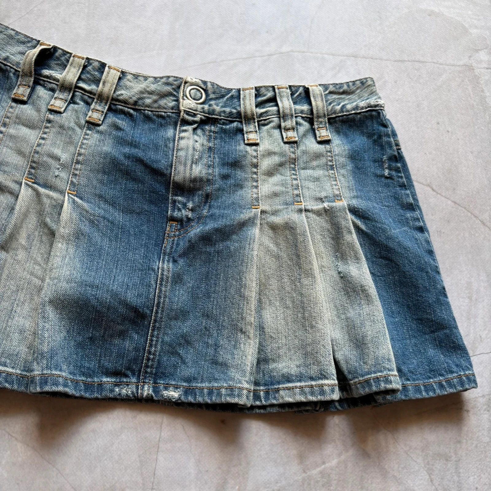 Hysteric Glamour Y2K 00s Replay Denim Faded distressed Embroidered Mini Skirt Size 30" / US 8 / IT 44 - 3 Thumbnail