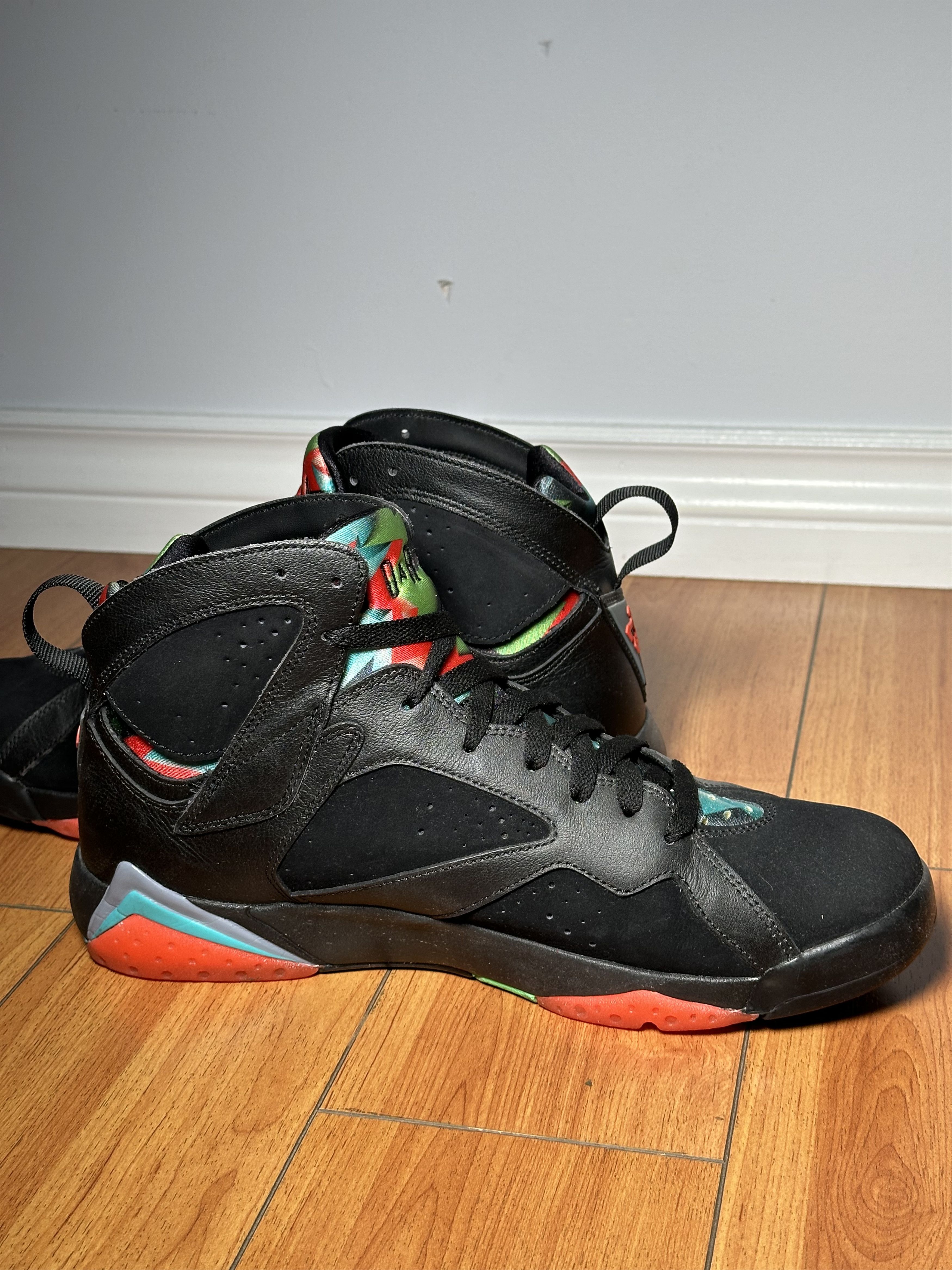 Jordan Brand JORDAN 7'S "MARVIN THE MARTIAN" Size US 10.5 / EU 43-44 - 1 Thumbnail