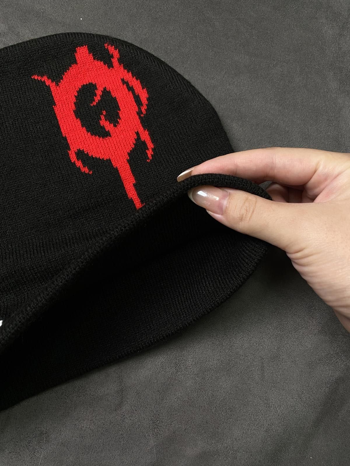 Hypebeast Pleasures Slipknot S No Cuff Knit Skull Cap Black Beanie OS Size ONE SIZE - 5 Thumbnail