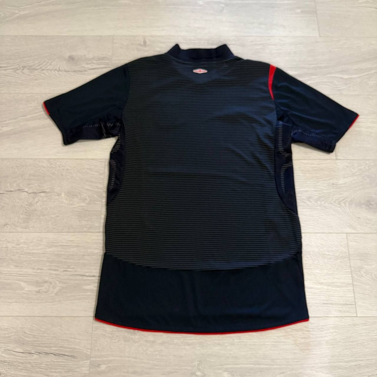 Umbro England Football Shirt 2005/07 Umbro Size S Size US S / EU 44-46 / 1 - 5 Thumbnail