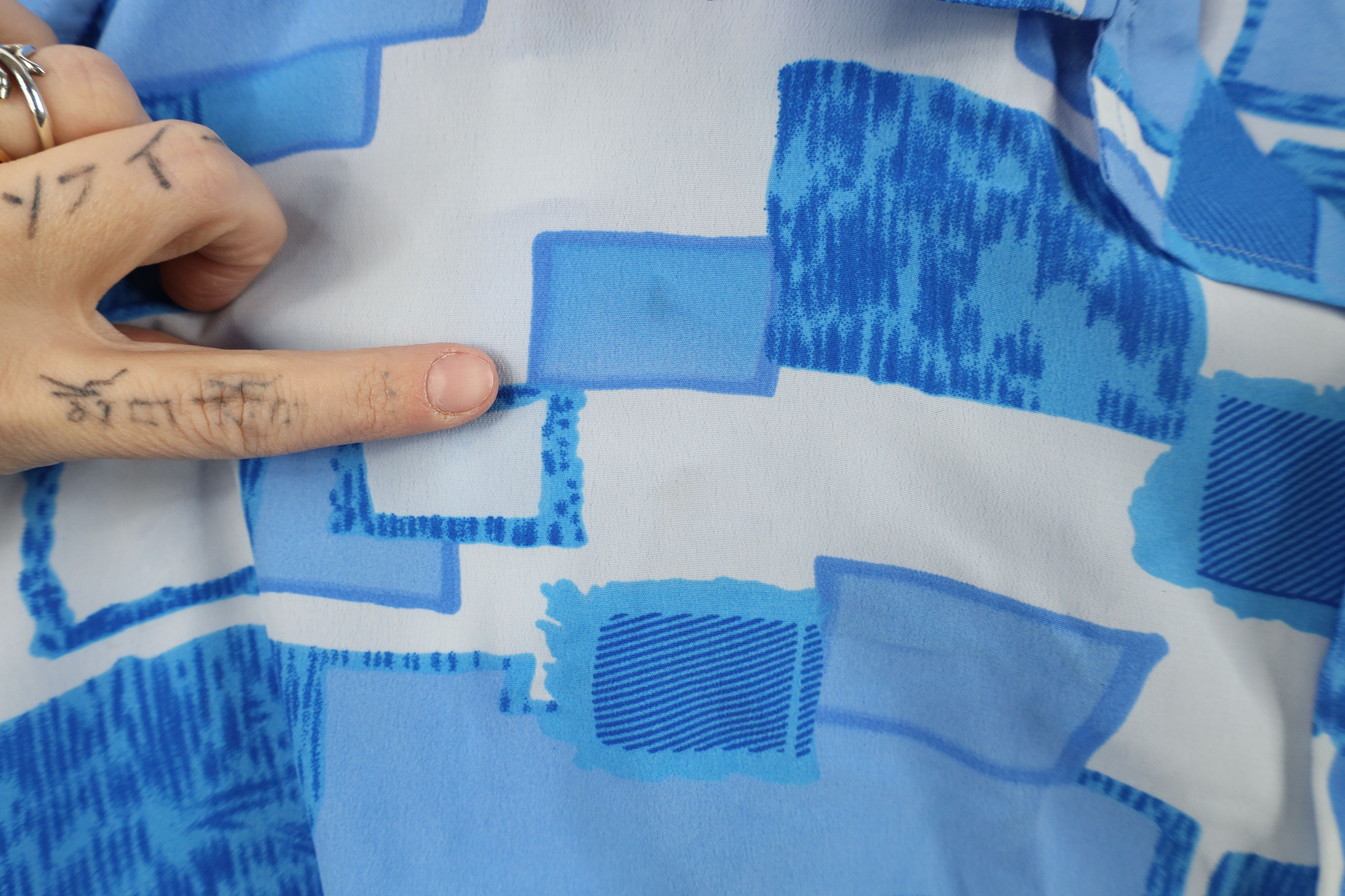 Vintage Deadstock Vintage Y2K Streetwear Short Sleeve Button Shirt Size US XXL / EU 58 / 5 - 6 Thumbnail