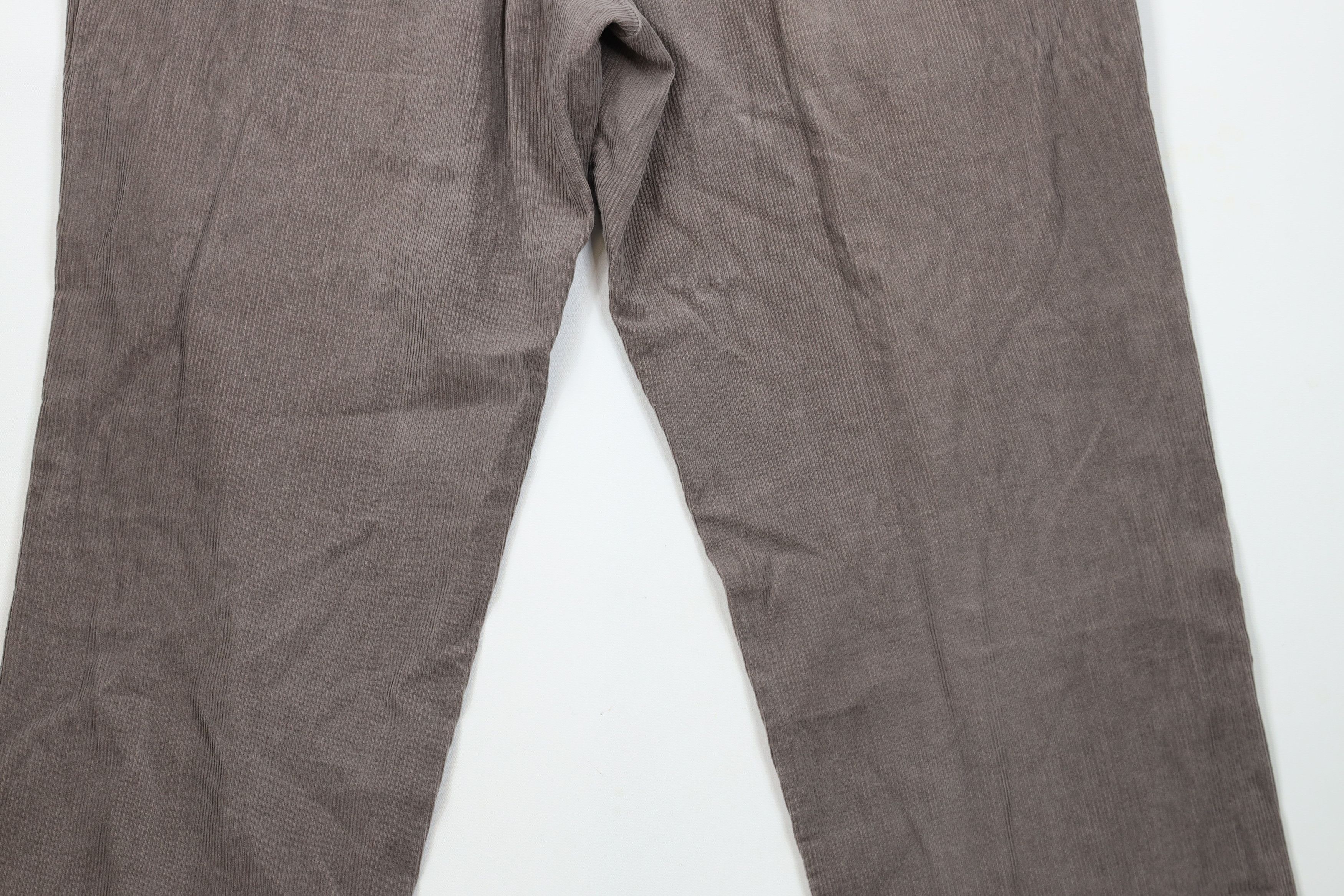 Vintage Vintage 90s Streetwear Cuffed Wide Leg Corduroy Chino Pants Size US 34 / EU 50 - 12 Thumbnail
