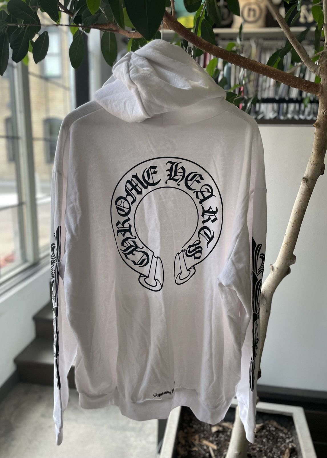 Chrome Hearts Chrome Hearts Floral Horseshoe Hoodie Size US XXL / EU 58 / 5 - 2 Thumbnail