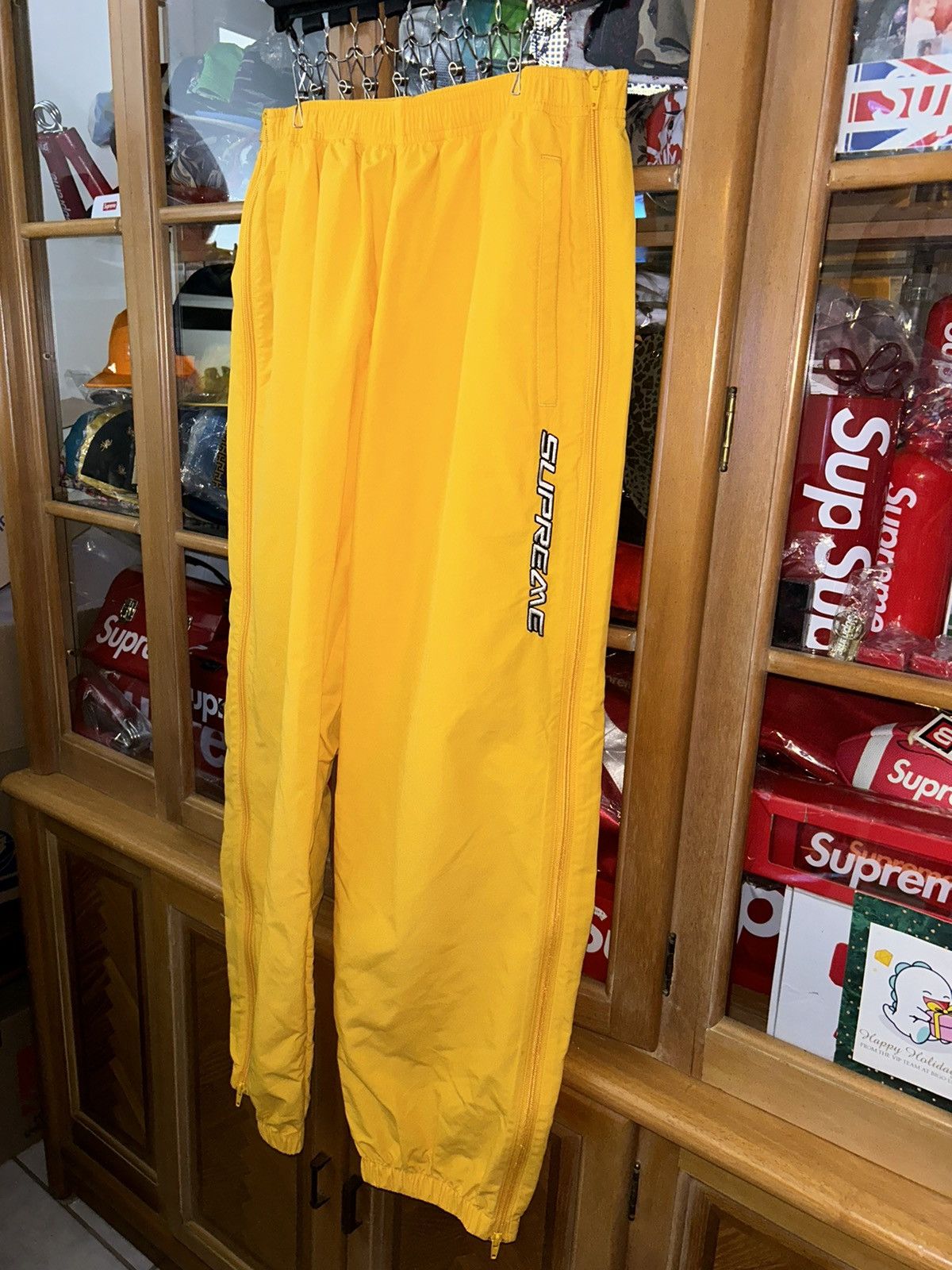 Supreme Supreme Full Zip Baggy Warm Up Pant Yellow SS23 Medium NEW Size US 34 / EU 50 - 2 Thumbnail
