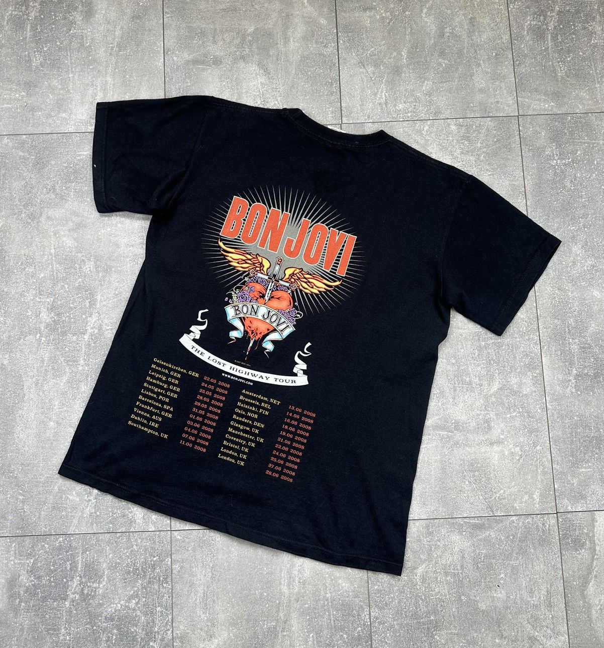 Fruit Of The Loom Bon Jovi 2007 The Lost Highway Tour Tee Size US S / EU 44-46 / 1 - 2 Thumbnail