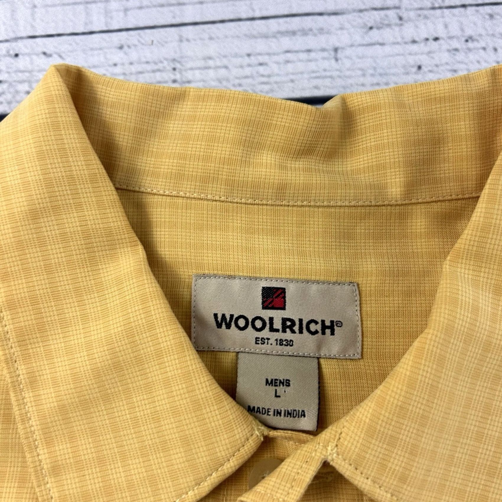 Vintage Woolrich Short Sleeve Plaid Modal Poly Button Front Shirt Men's L Yellow Size US L / EU 52-54 / 3 - 2 Thumbnail
