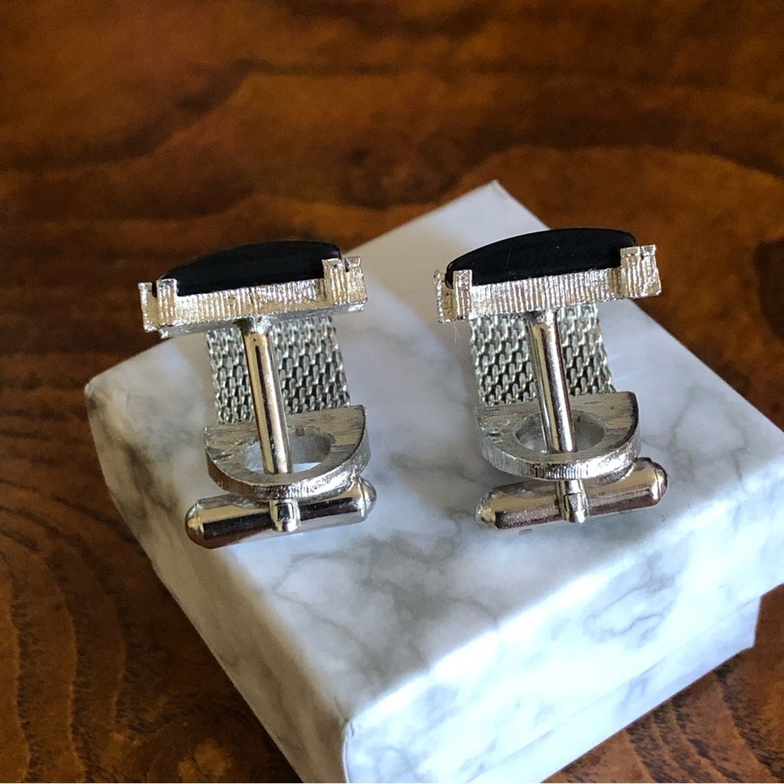 Vintage Vintage Swank hematite silver mesh wrap style cuff links Size ONE SIZE - 4 Thumbnail