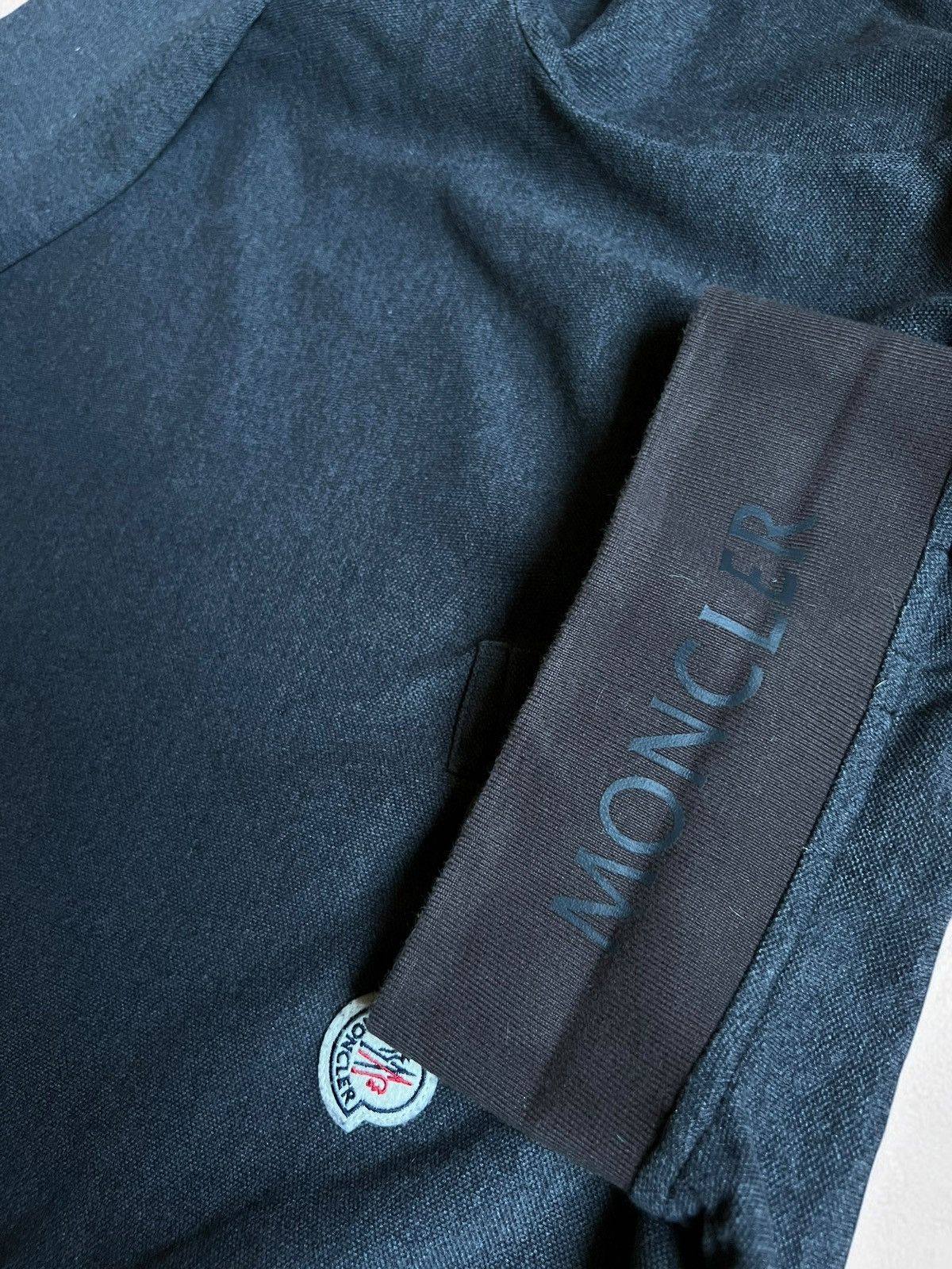 Designer × Moncler MONCLER LONG SLEEVE MAGLIA POLO t shirt tee GREY Size US M / EU 48-50 / 2 - 2 Thumbnail