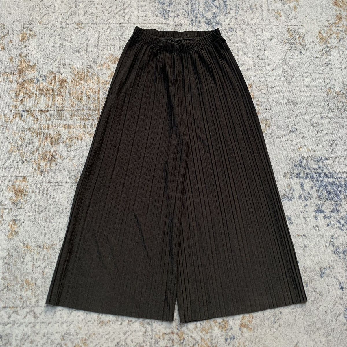 Japanese Brand Rare Japanese Brand Paige Flynn Issey Style Pleats Pants Size US 32 / EU 48 - 1 Thumbnail