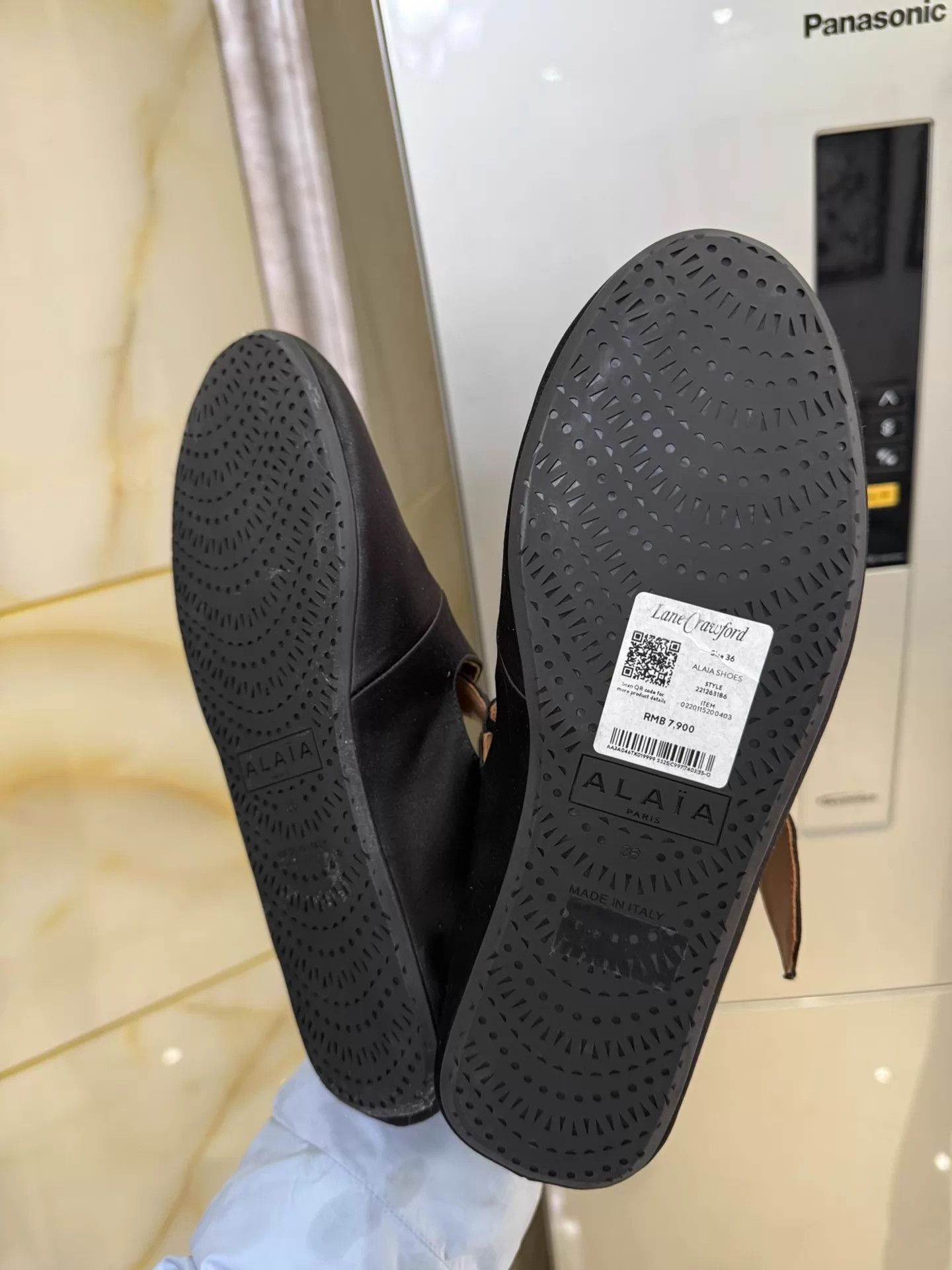 Alaia Alaia Black Satin Crossed Flats 36 EU Size US 5.5 / IT 35.5 - 2 Thumbnail