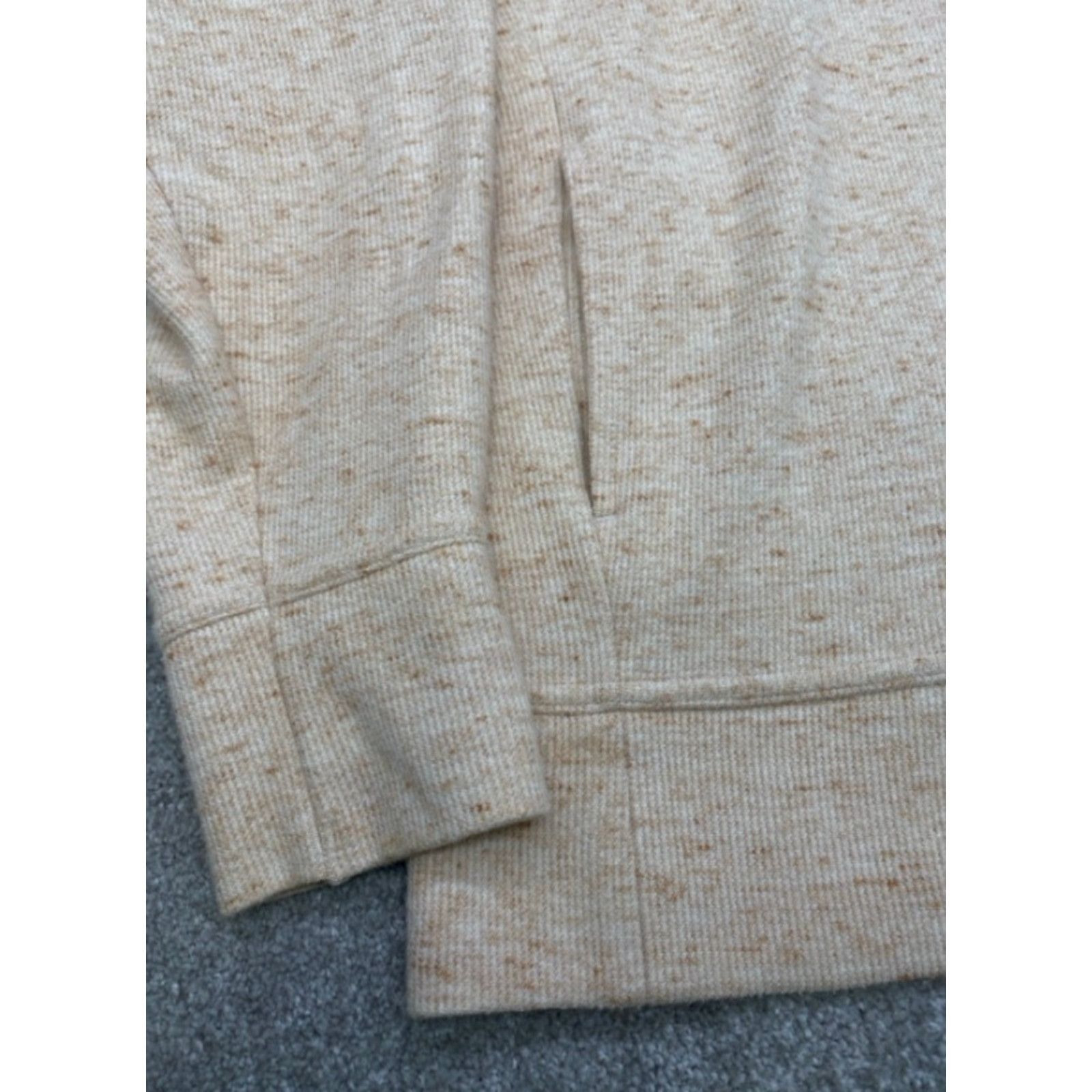 Nike Nike Training Shirt DA1457 Women’s Small Long Sleeve Zip Therma Logo Pockets Size S / US 4 / IT 40 - 2 Thumbnail