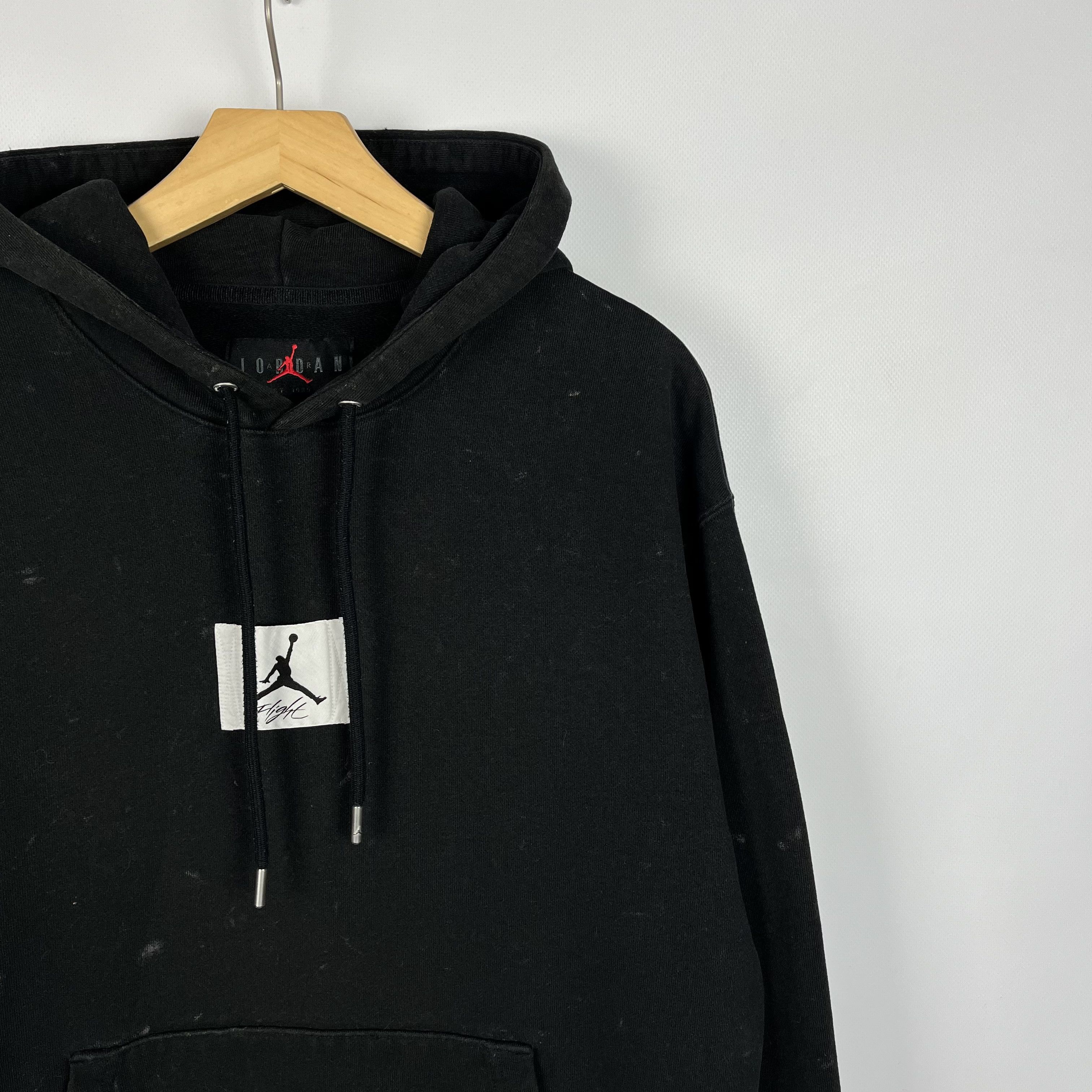 Jordan Brand Air Jordan Essential Statement Washed Hoodie Size US M / EU 48-50 / 2 - 2 Thumbnail