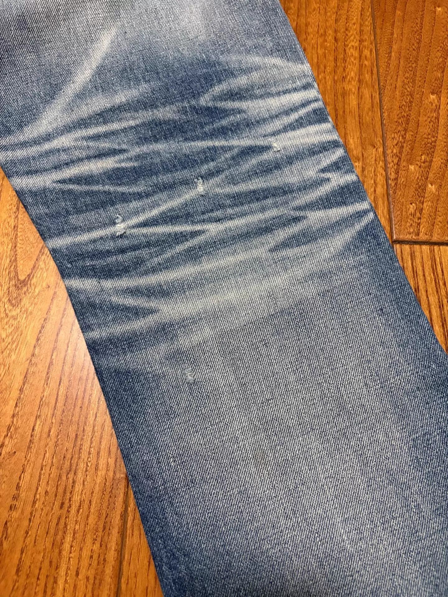 Vanquish VANQUISH & FRAGMENT Jeans W30 Intense Wash L Bolt Size US 30 / EU 46 - 5 Thumbnail