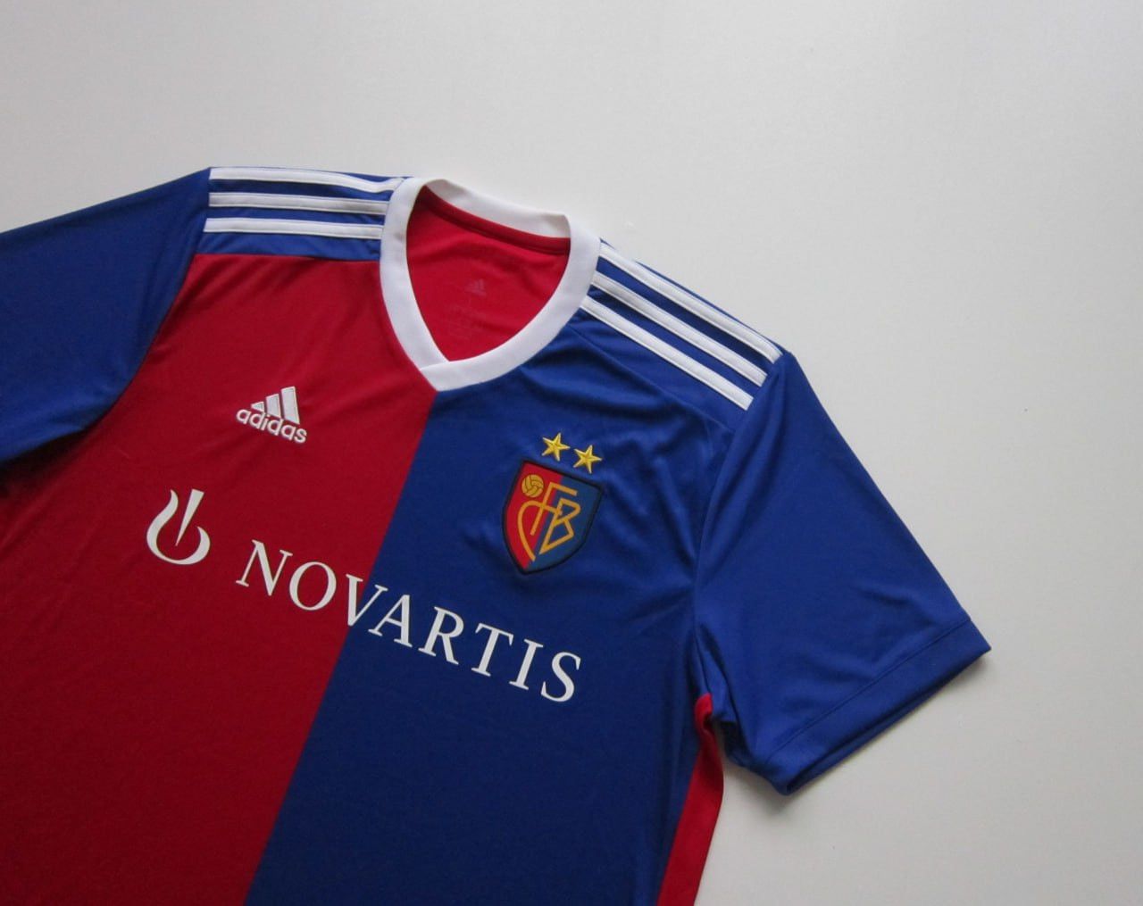 Adidas Adidas Basel 2018-2019 Home Soccer Jersey Size US L / EU 52-54 / 3 - 3 Thumbnail