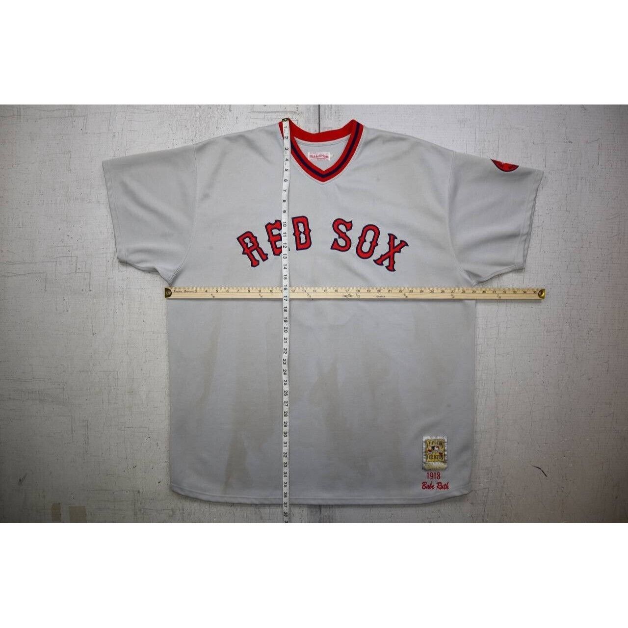 Mitchell & Ness Red Sox Babe Ruth #3 1918 Mitchell & Ness Cooperstown Jersey Size US XXL / EU 58 / 5 - 4 Thumbnail