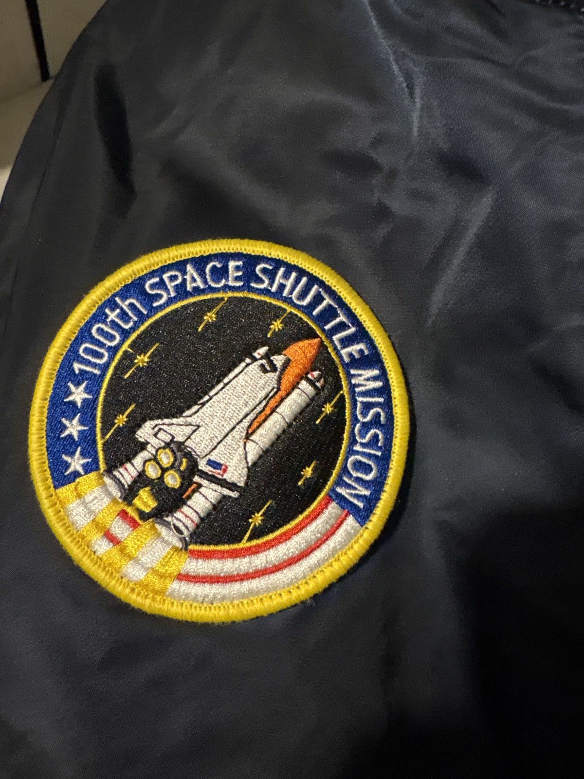 Alpha Industries 100th Anniversary NASA bomber Size US XL / EU 56 / 4 - 2 Thumbnail