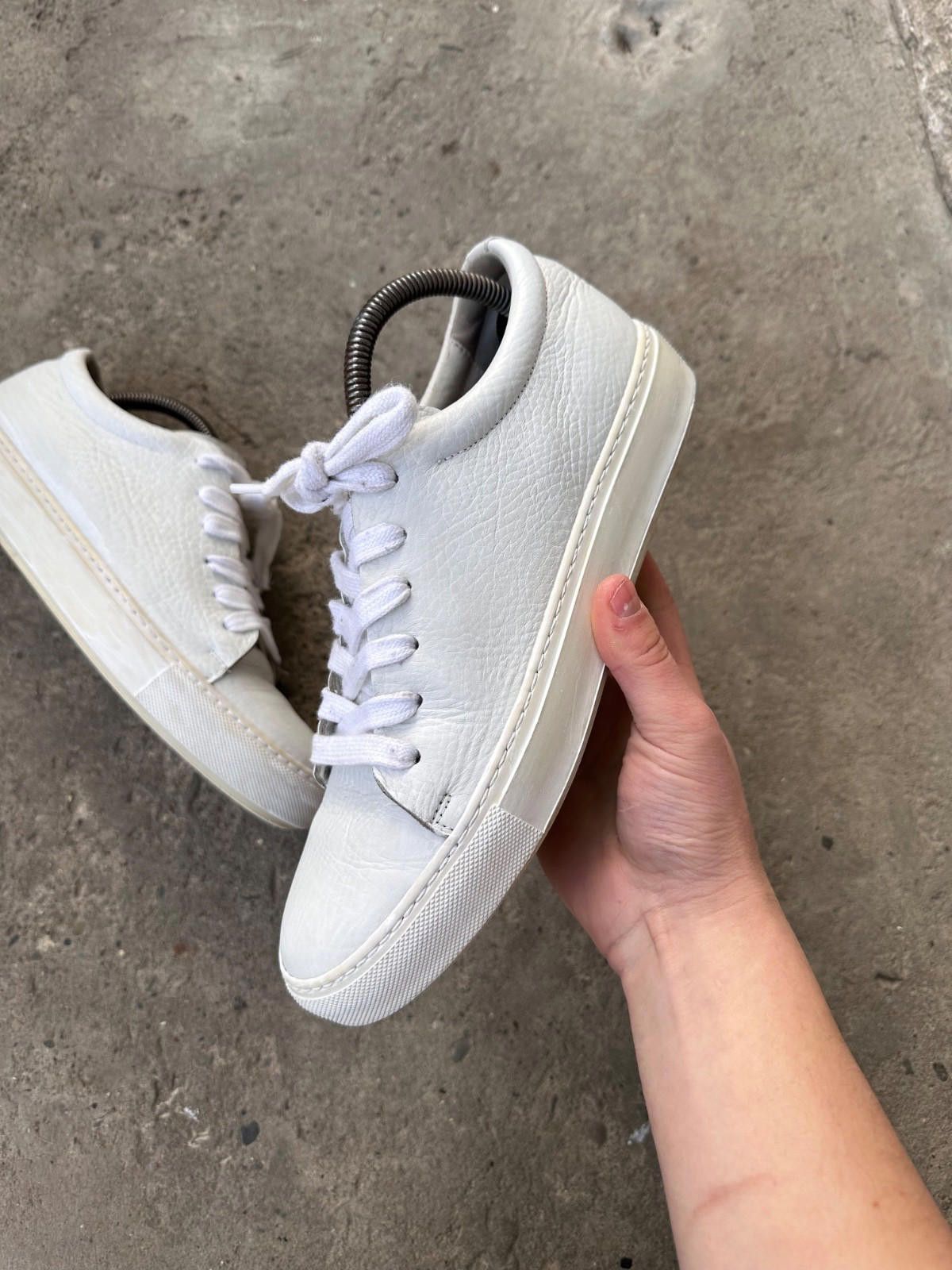 Acne Studios ACNE STUDIOS ADRIANA GRAIN LEATHER SNEAKERS WHITE SZ 40 Size US 10 / IT 40 - 2 Thumbnail