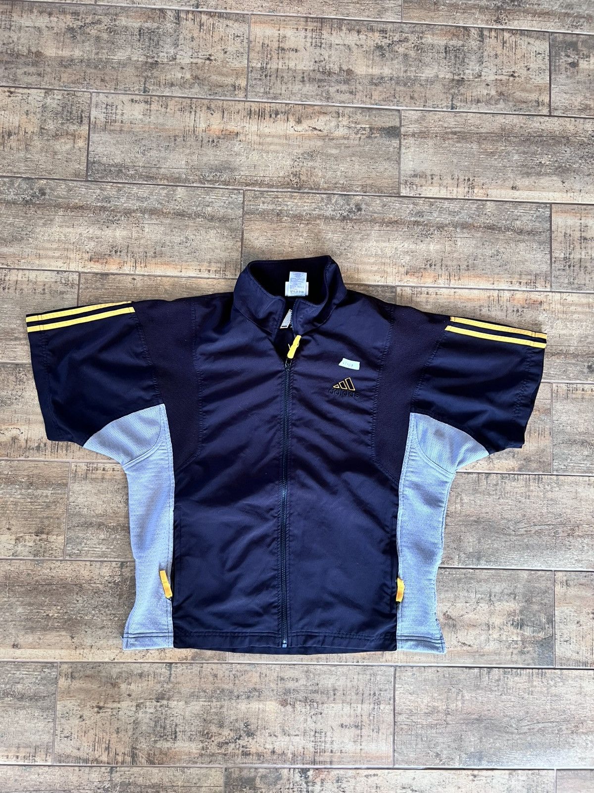 Adidas × Vintage Adidas, t-shirt vintage 90s , old school Size US M / EU 48-50 / 2 - 1 Thumbnail