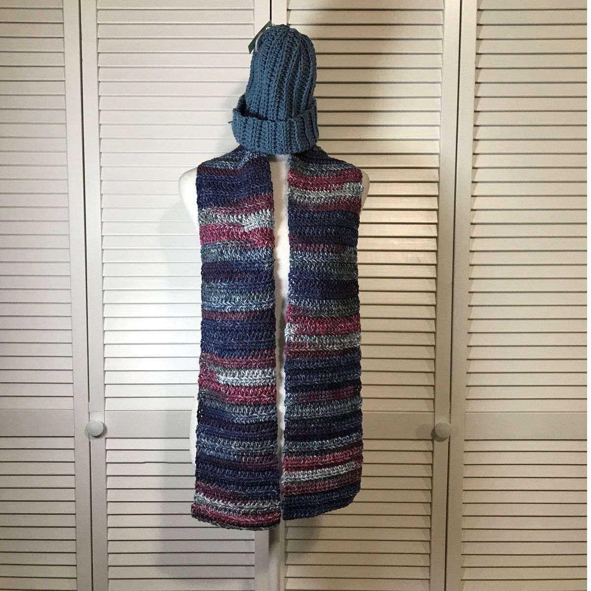 Handmade NWT Handmade Crocheted Blue Purple Beanie & Scarf 60” Size ONE SIZE - 1 Thumbnail