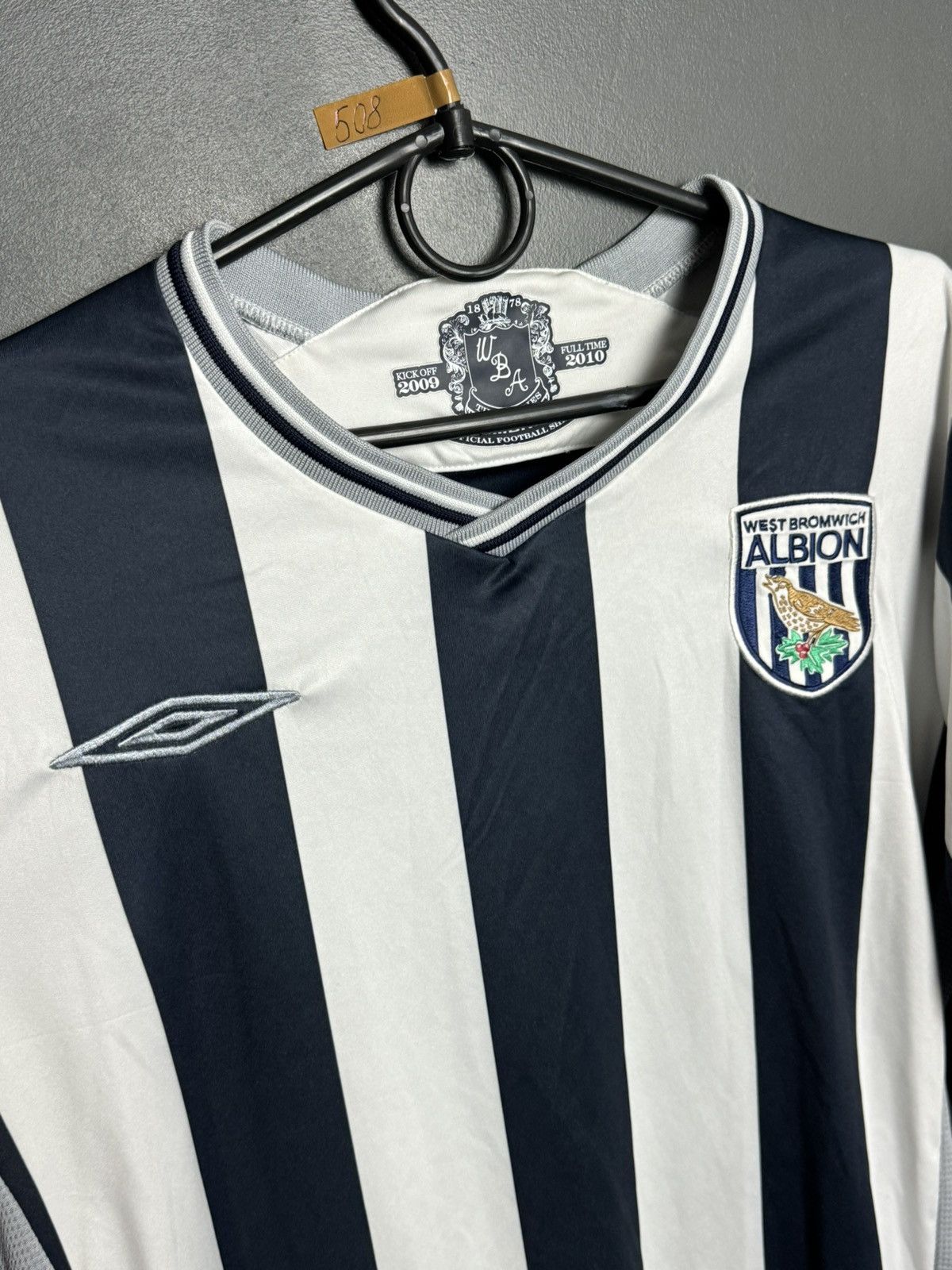 Umbro West Bromwich Albion 09/10 Cox Home Football Jersey Size US M / EU 48-50 / 2 - 4 Thumbnail