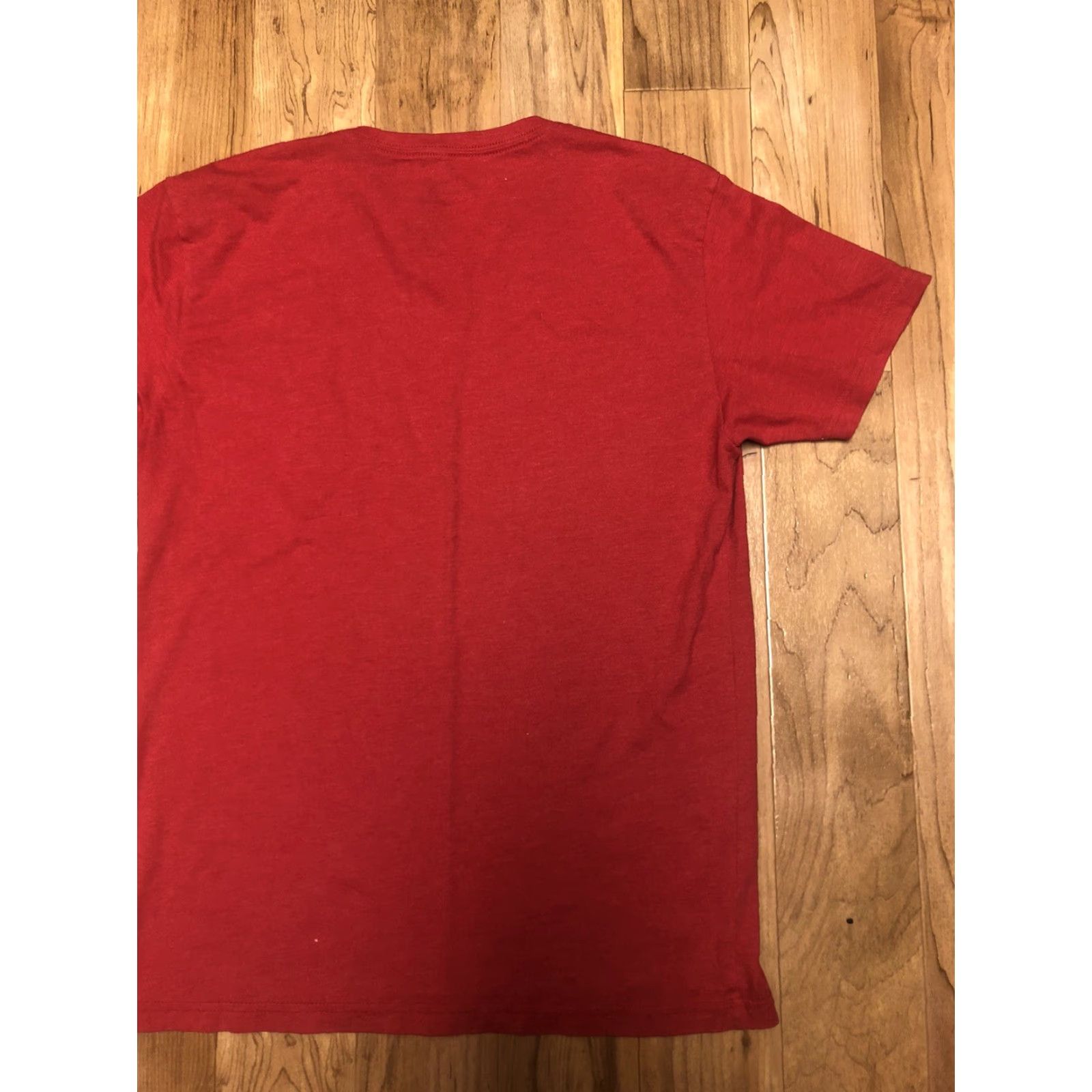 Vintage DC Red V-Neck Shirt M Men Short Sleeve Logo DC Sports T-Shirt Red Mens V-Neck Shirt M Size US M / EU 48-50 / 2 - 7 Thumbnail