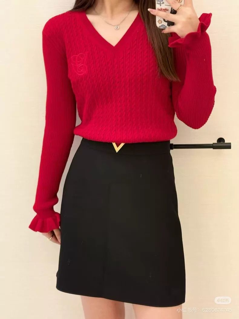 Valentino Valentino Red ruffled sleeves V-neck wool knit pullover Size XL / US 12-14 / IT 48-50 - 5 Thumbnail
