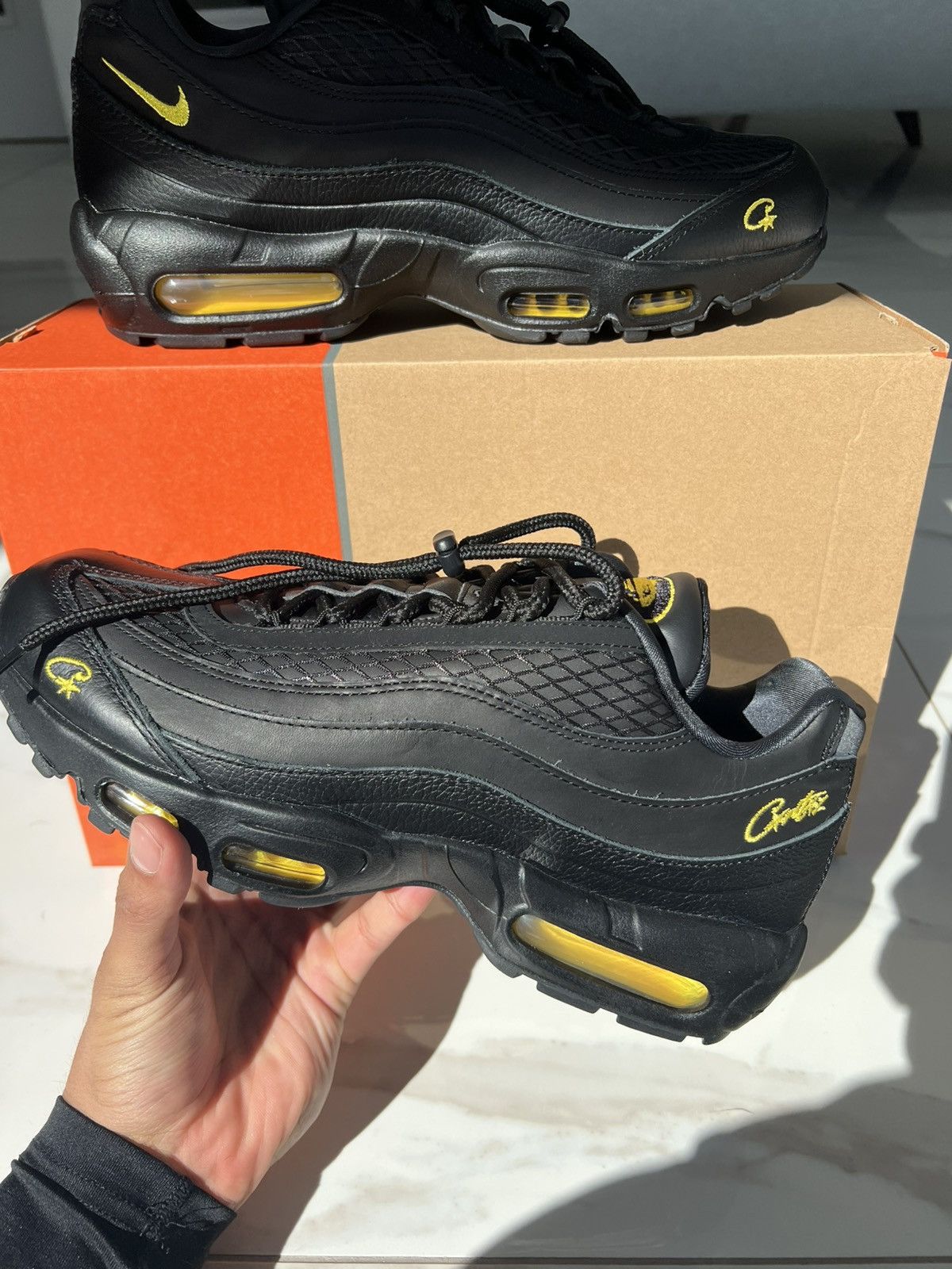 Corteiz × Nike Corteiz Air Max 95 Honey Blacks Size US 10 / EU 43 - 3 Thumbnail