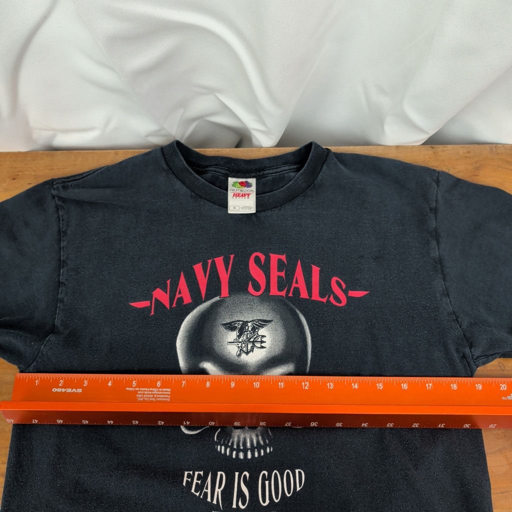 Fruit Of The Loom × Vintage Vintage Navy SEALs Fear is Good Black Skull T-Shirt Medium Size US M / EU 48-50 / 2 - 7 Thumbnail