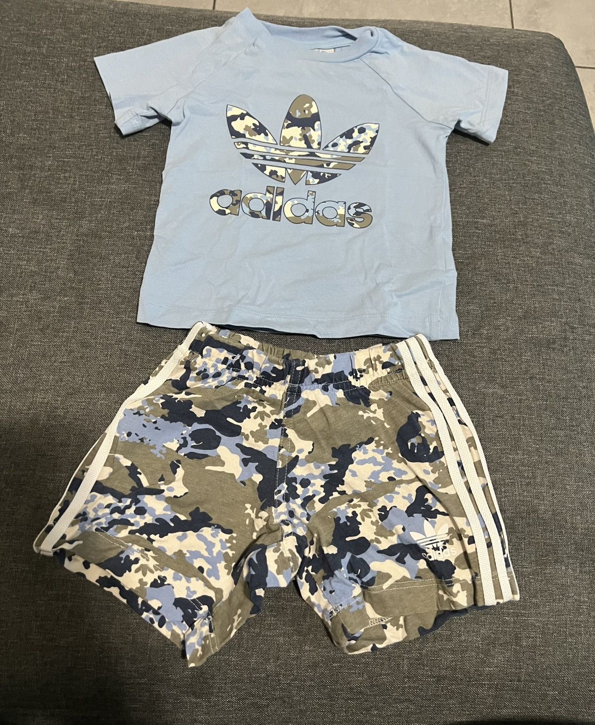 Adidas Adidas Kids Camo Short Tee Set Size 6-9M Size US XXS / EU 40 - 2 Thumbnail