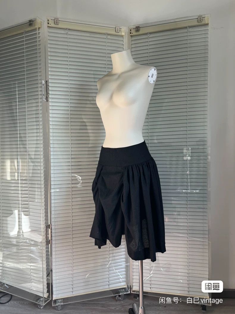 Vivienne Westwood Vivienne Westwood size2 Thin knit pleated skirt Size 27" / US 4 / IT 40 - 2 Thumbnail