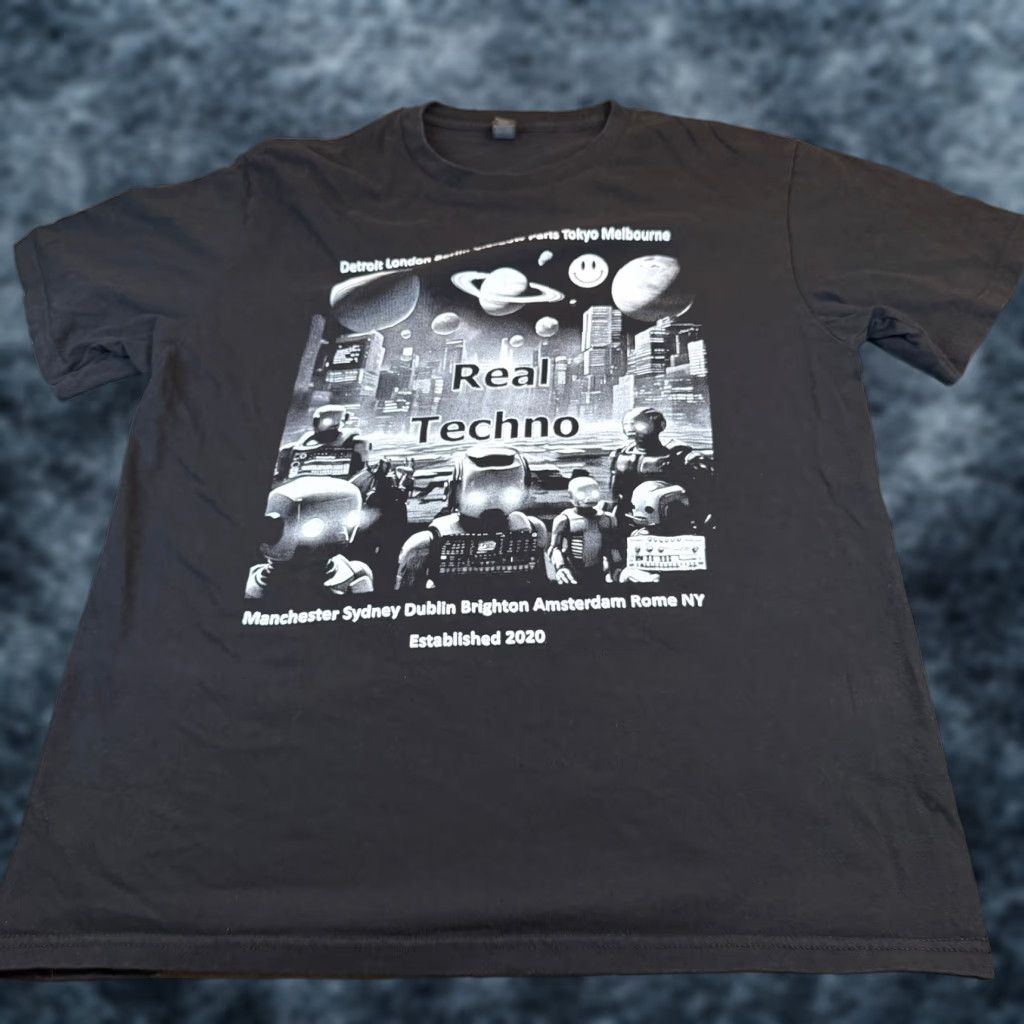 Gildan Gildan T-Shirt Real Techno Graphic Black Adult Large Crew Neck Short Sleeve Space Music Robots tee 2020 Mens Size US L / EU 52-54 / 3 - 1 Thumbnail