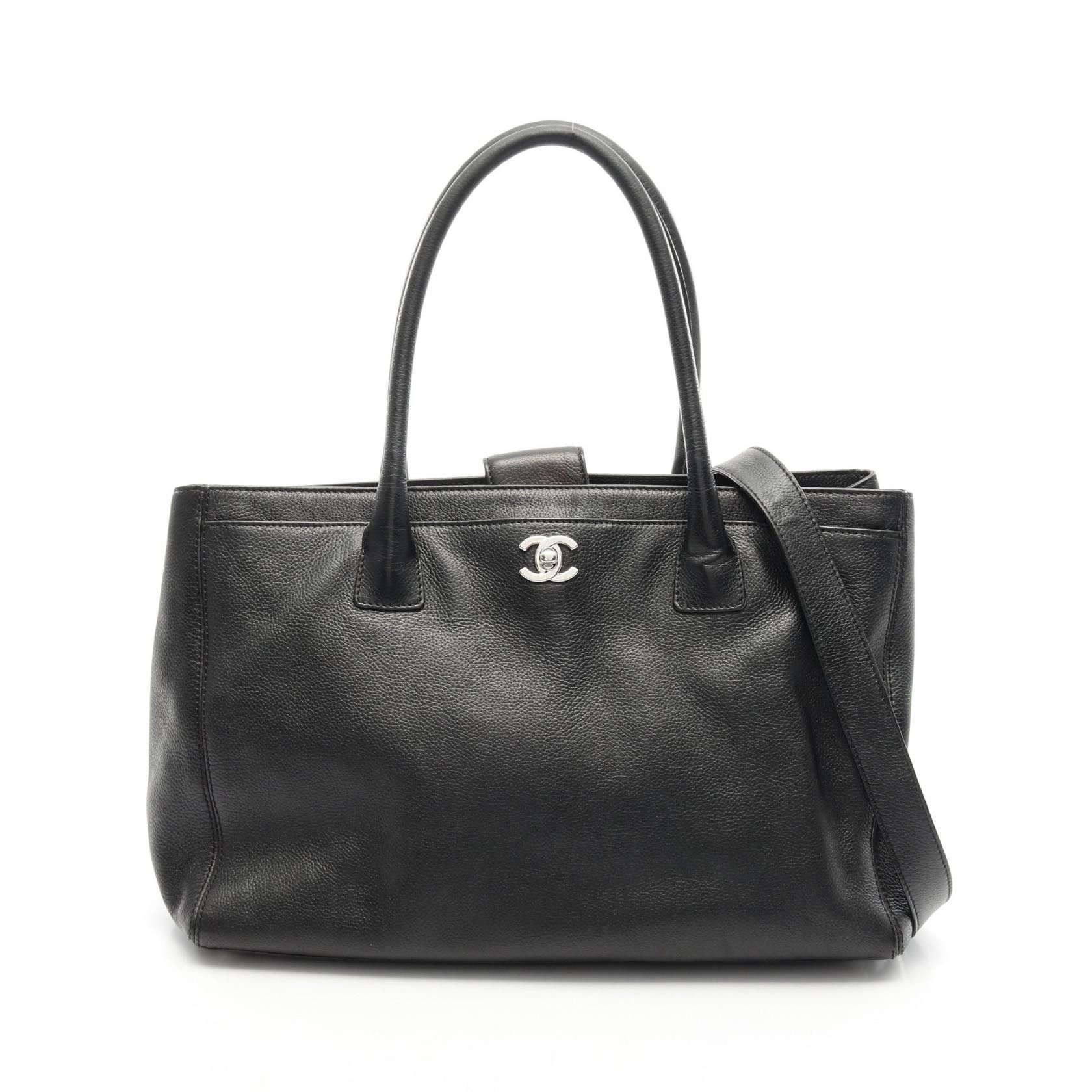 Chanel Chanel Executive Tote Calf 2Way Bag Leather Tote Bag A15206 in Black, Women's