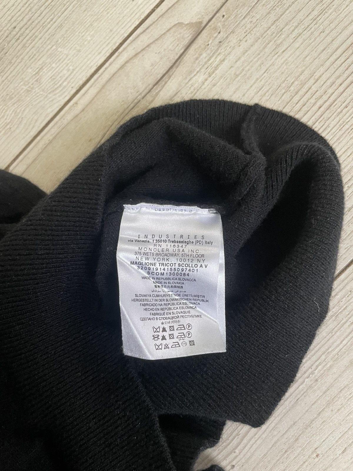 Moncler Moncler Logo Wool sweatshirt Size US M / EU 48-50 / 2 - 12 Thumbnail