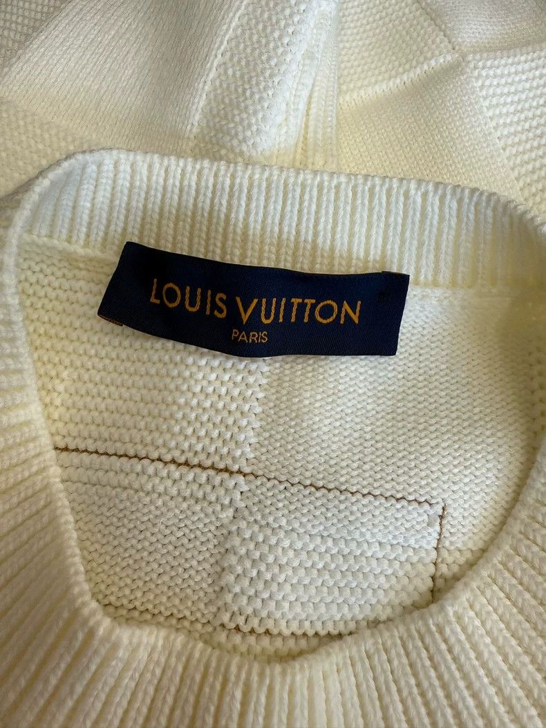 Louis Vuitton Louis Vuitton Checkerboard pin sweater Size US S / EU 44-46 / 1 - 4 Thumbnail