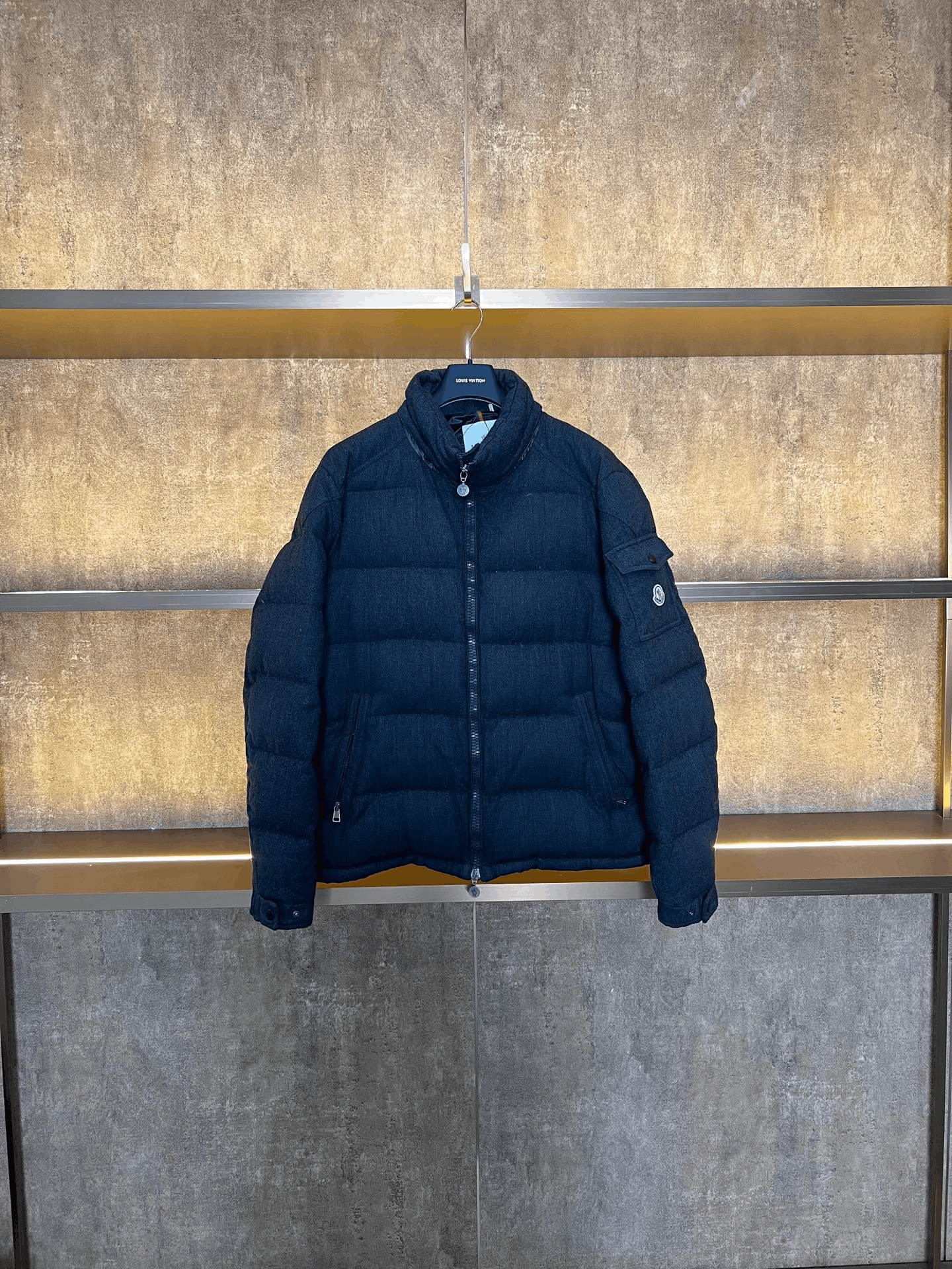 Moncler Moncler Down Down Jacket M Women Size M / US 6-8 / IT 42-44 - 1 Thumbnail