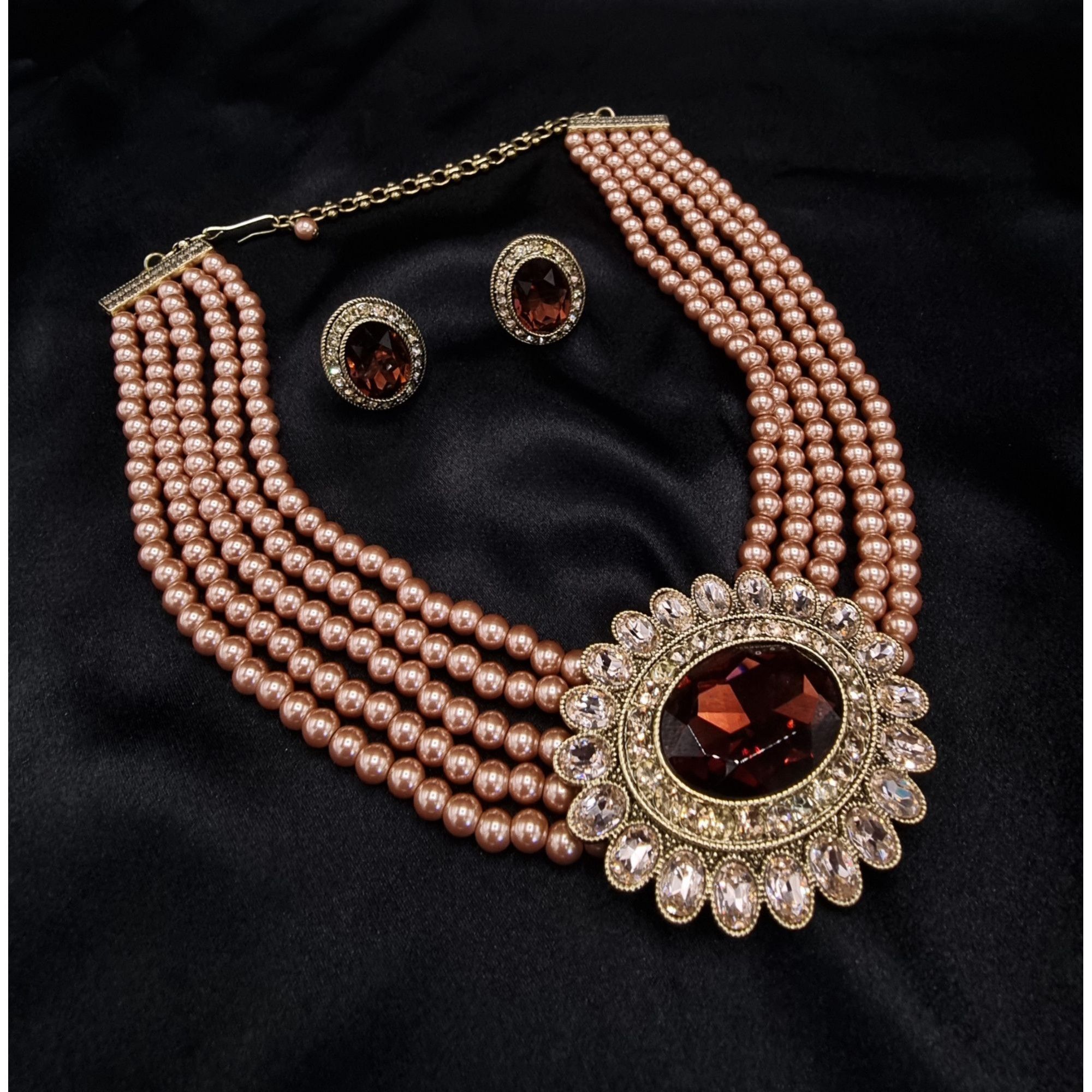 Vintage Heidi Daus Gold-Tone Statement Necklace & Earrings Set With Size ONE SIZE - 1 Thumbnail