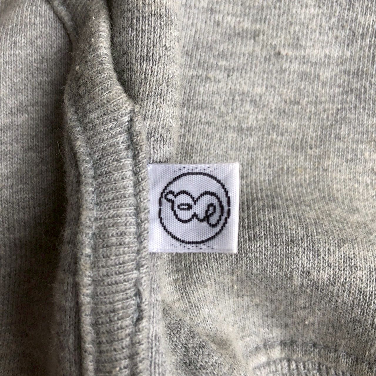 GOODENOUGH Vintage Y2K Good Enough GDEH “GOOD” Logo Hoodie Size US M / EU 48-50 / 2 - 5 Thumbnail