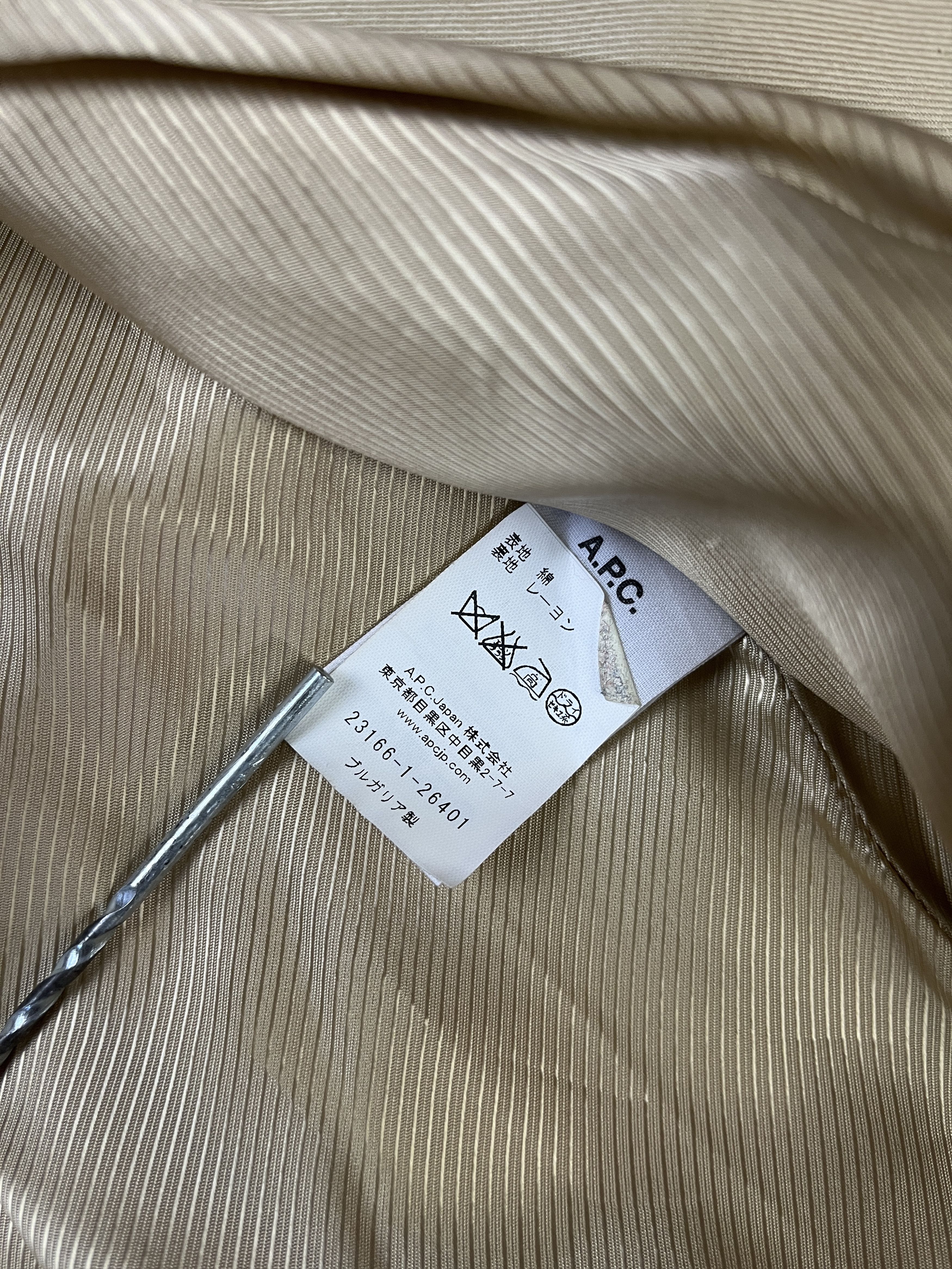 A.P.C. A.P.C Beige Trench Coat Made in Bulgaria Size US S / EU 44-46 / 1 - 13 Thumbnail