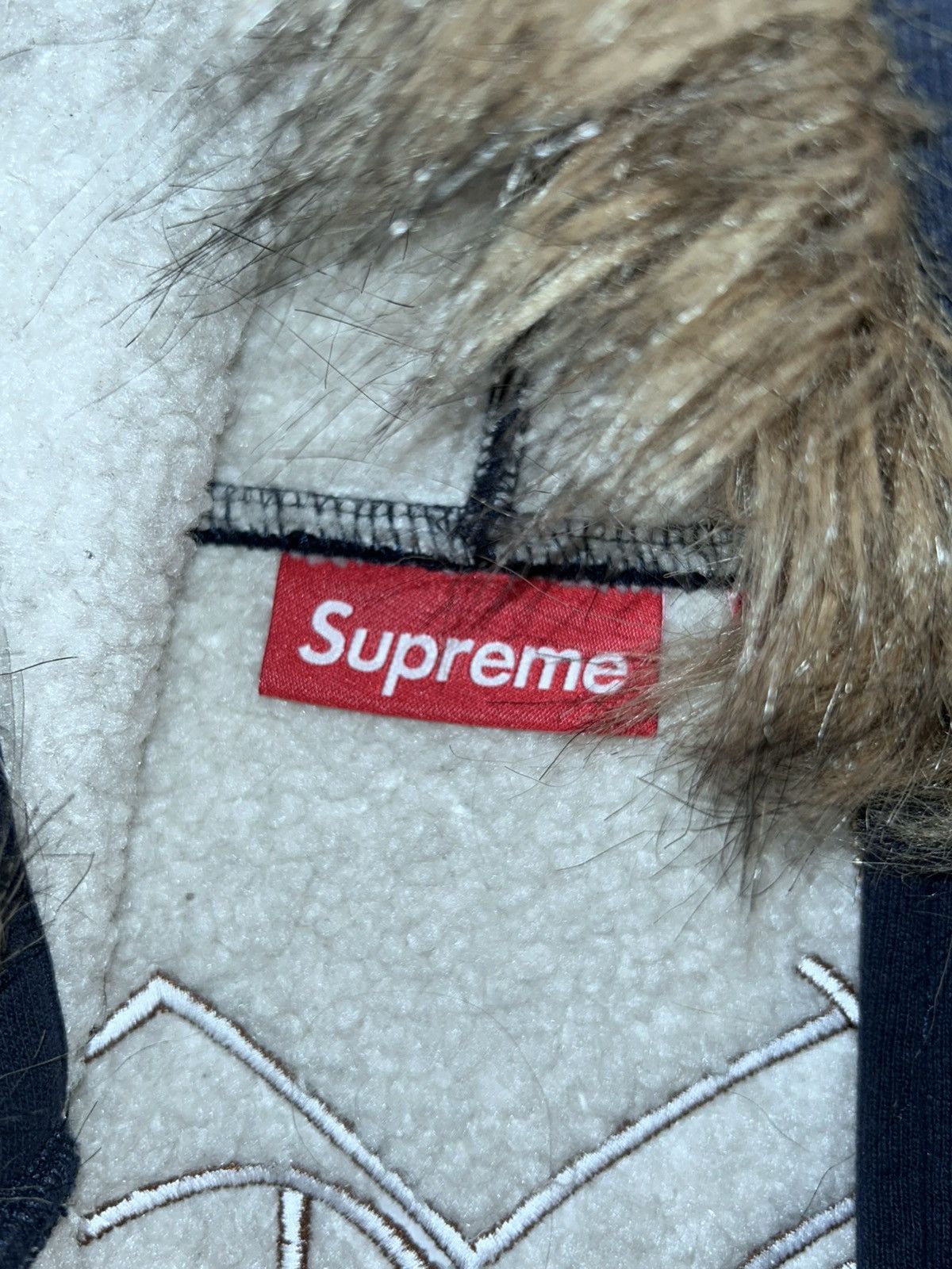 Supreme Faux fur FW25 Zip up jacket Size US M / EU 48-50 / 2 - 3 Thumbnail