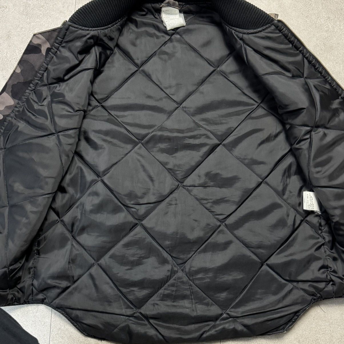 Bape × Carhartt Bape x Carhartt Black Camo Vest Jacket Size US M / EU 48-50 / 2 - 3 Thumbnail