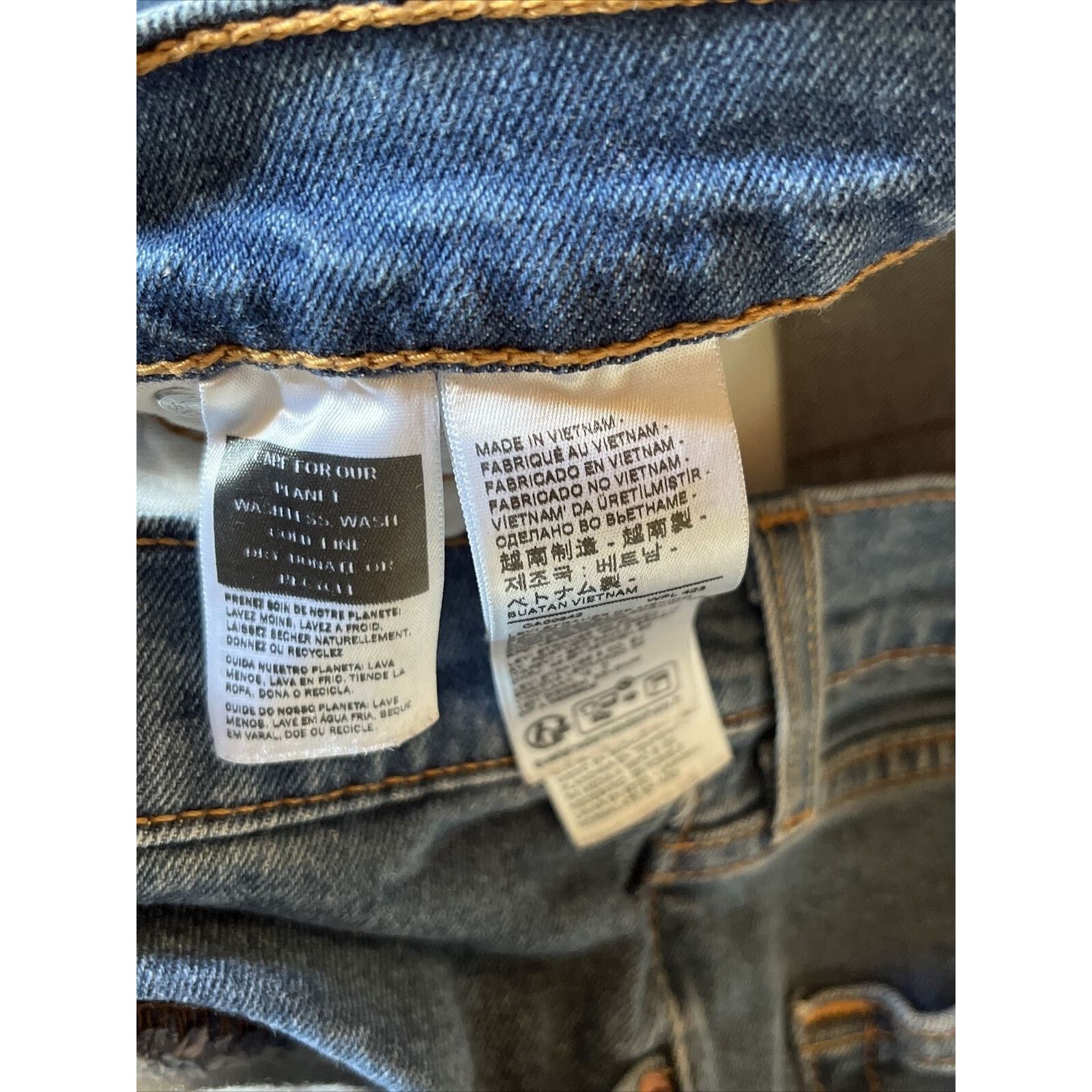 Levi's Levi's 511 Jeans Mens 34x30 Blue Slim Medium Wash Denim Y2k Size US 34 / EU 50 - 8 Thumbnail