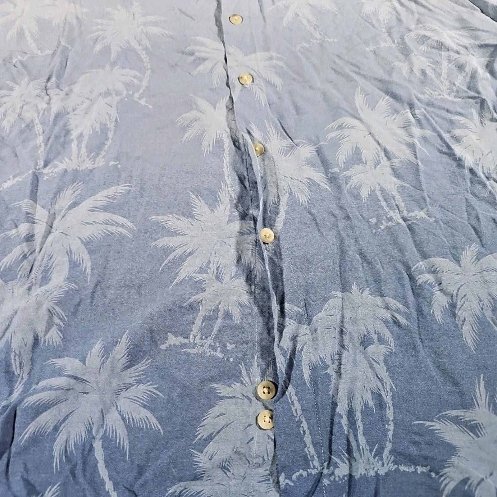 Campia Moda Campia Moda L 100% Rayon Blue Palm Trees Hawaiian Button Up Size US L / EU 52-54 / 3 - 2 Thumbnail