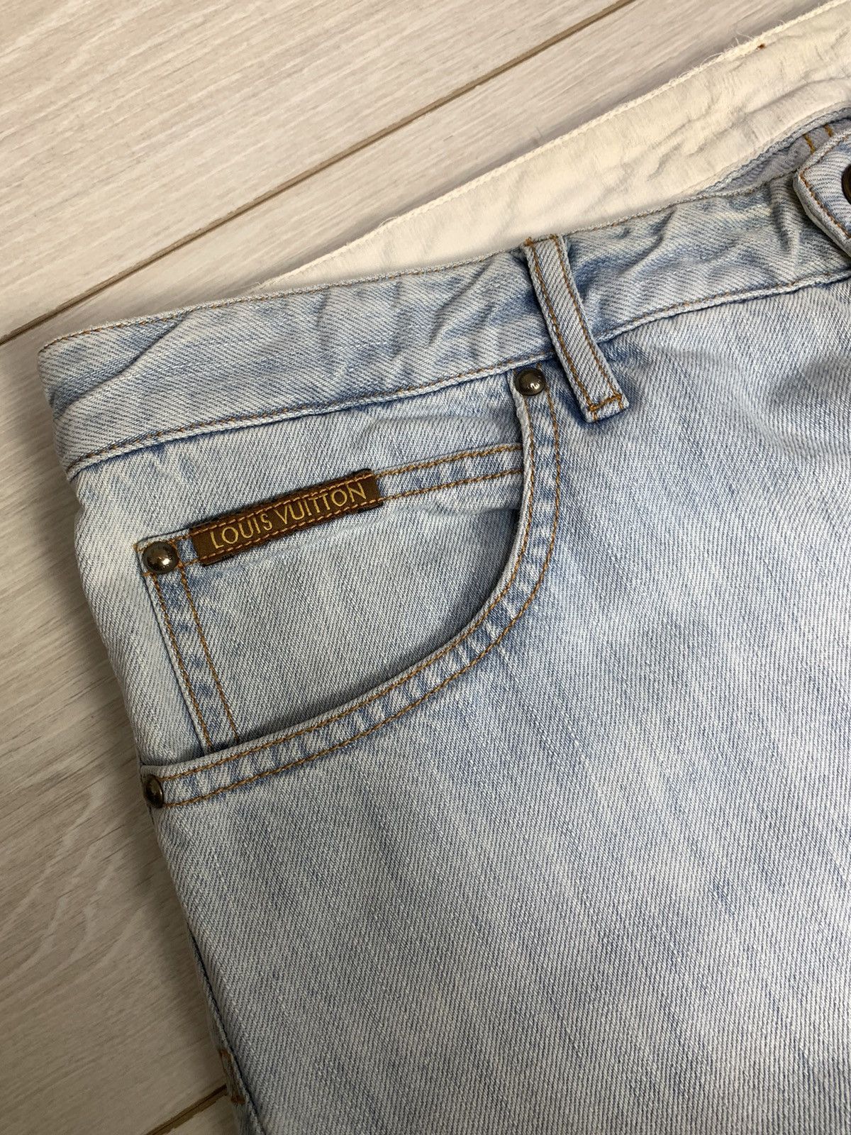 Louis Vuitton LOUIS VUITTON Pants Denim LV Embroidered leather Logo Size US 32 / EU 48 - 6 Thumbnail