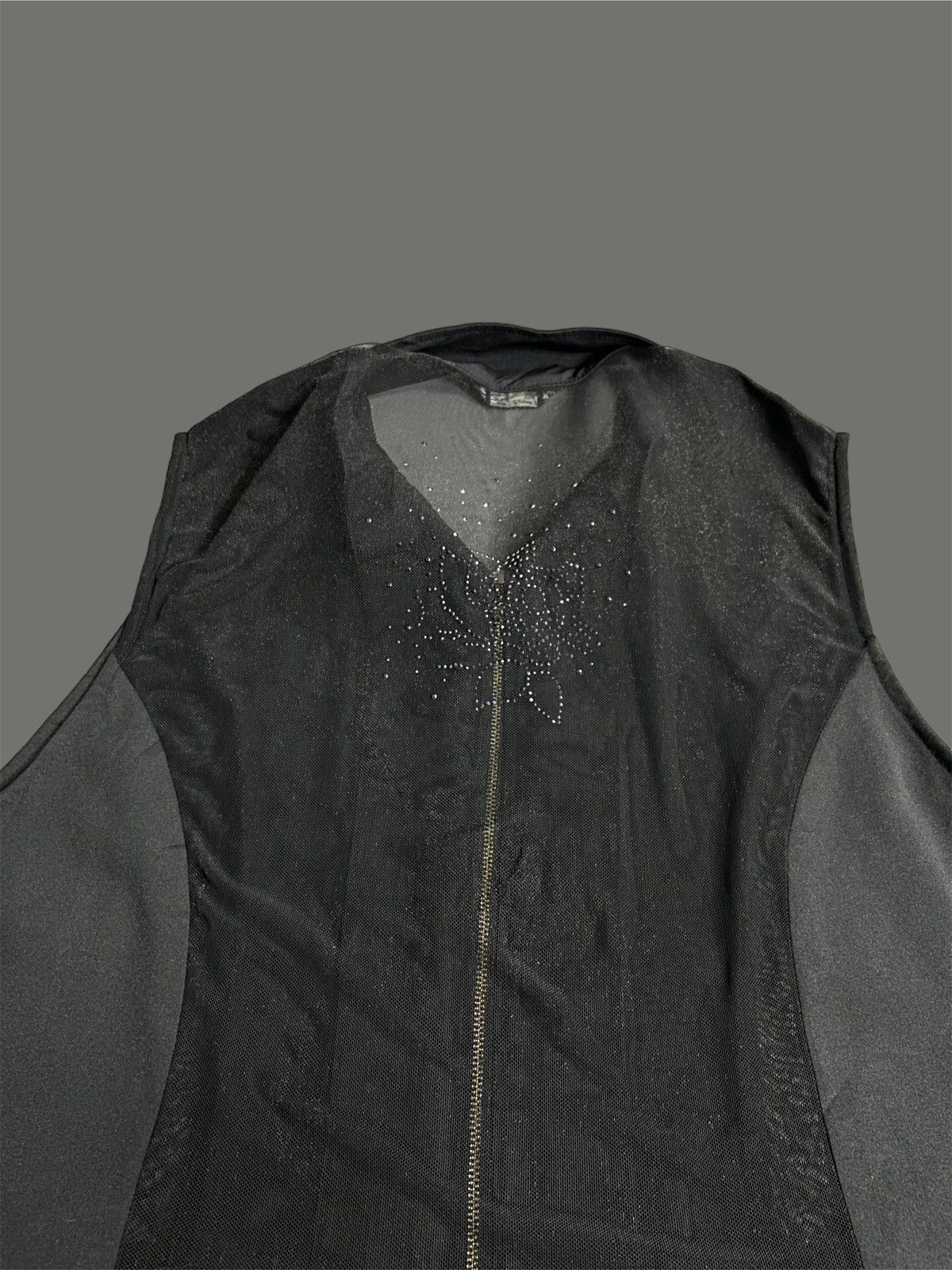 Japanese Brand Vest Blacked Rose Translucent Size US M / EU 48-50 / 2 - 5 Thumbnail