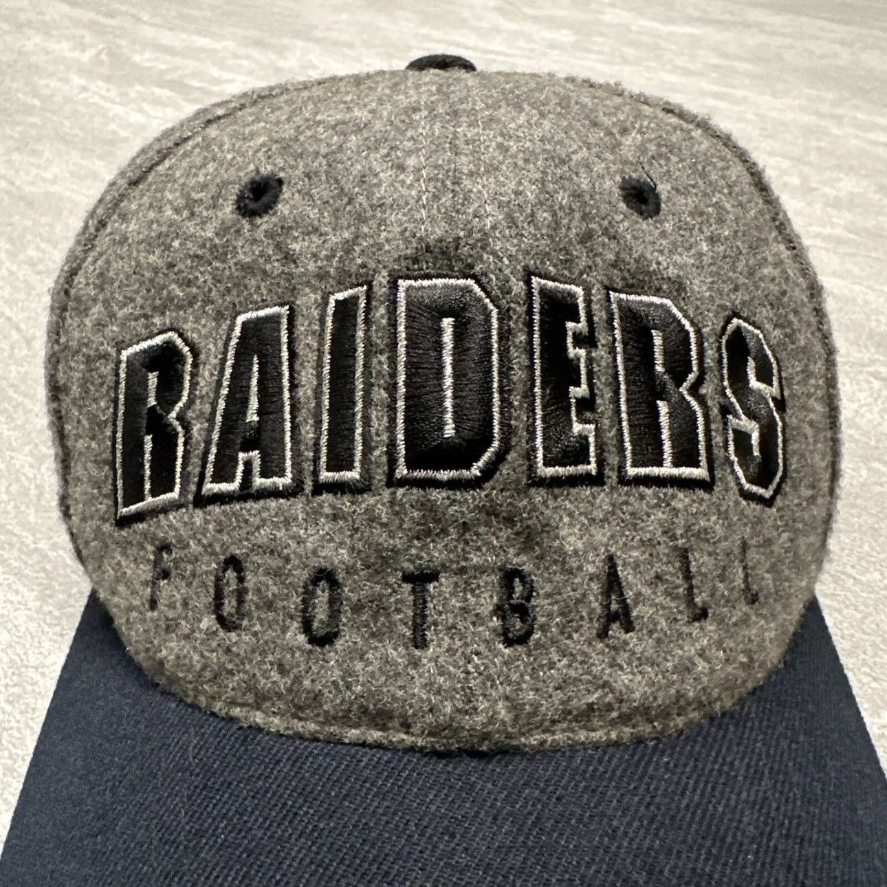 NFL × Vintage Vintage 90s Oakland Raider Football Wool Blend Hat Strapback Size ONE SIZE - 2 Thumbnail