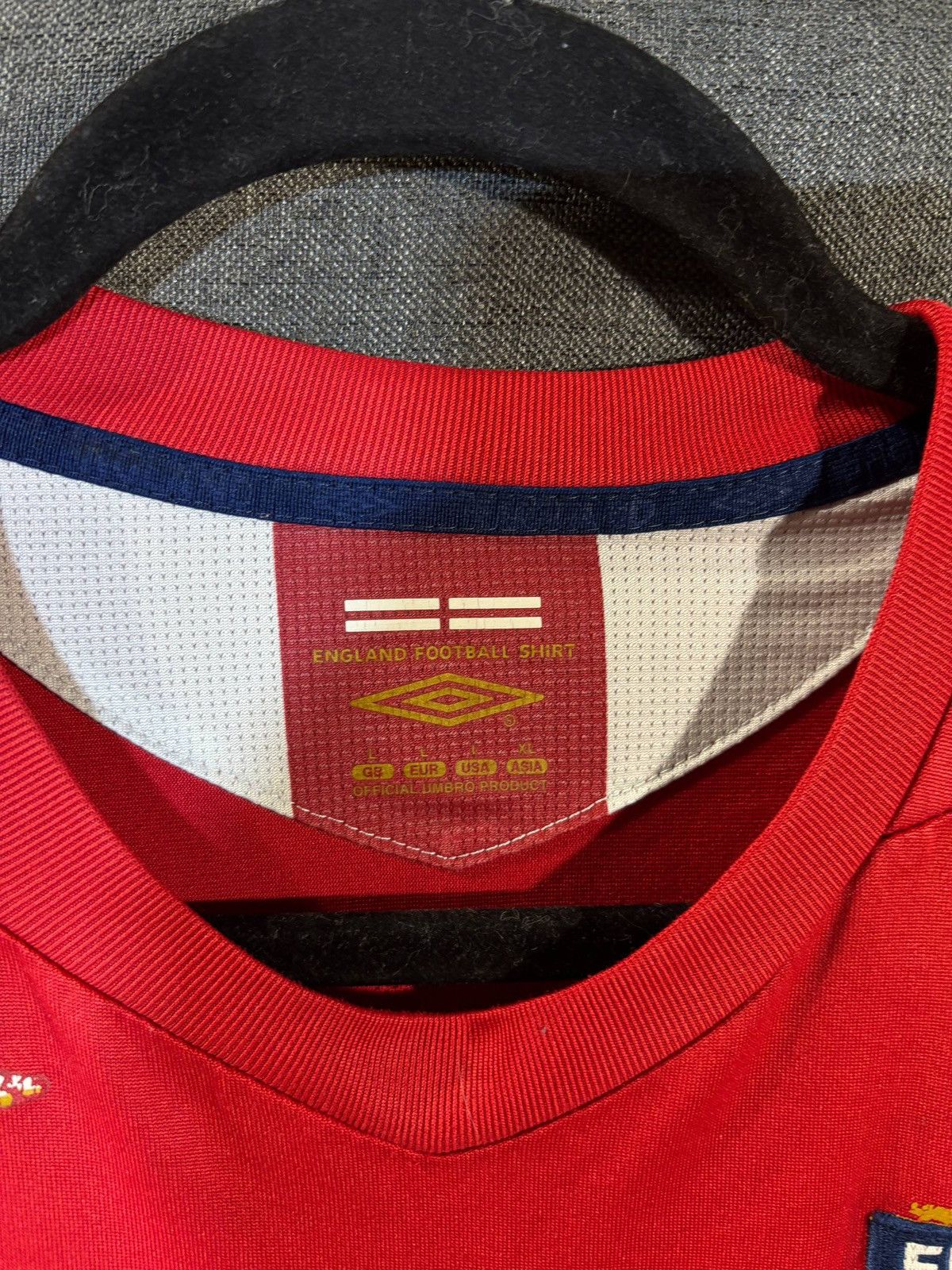 Umbro Umbro England vintage soccer jersey Size:L Size US L / EU 52-54 / 3 - 7 Thumbnail