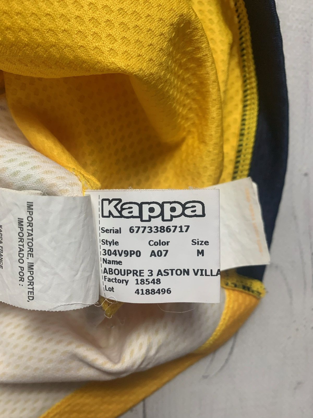 Vintage Vintage yellow Aston Villa soccer jersey Kappa M rare away Size US M / EU 48-50 / 2 - 5 Thumbnail