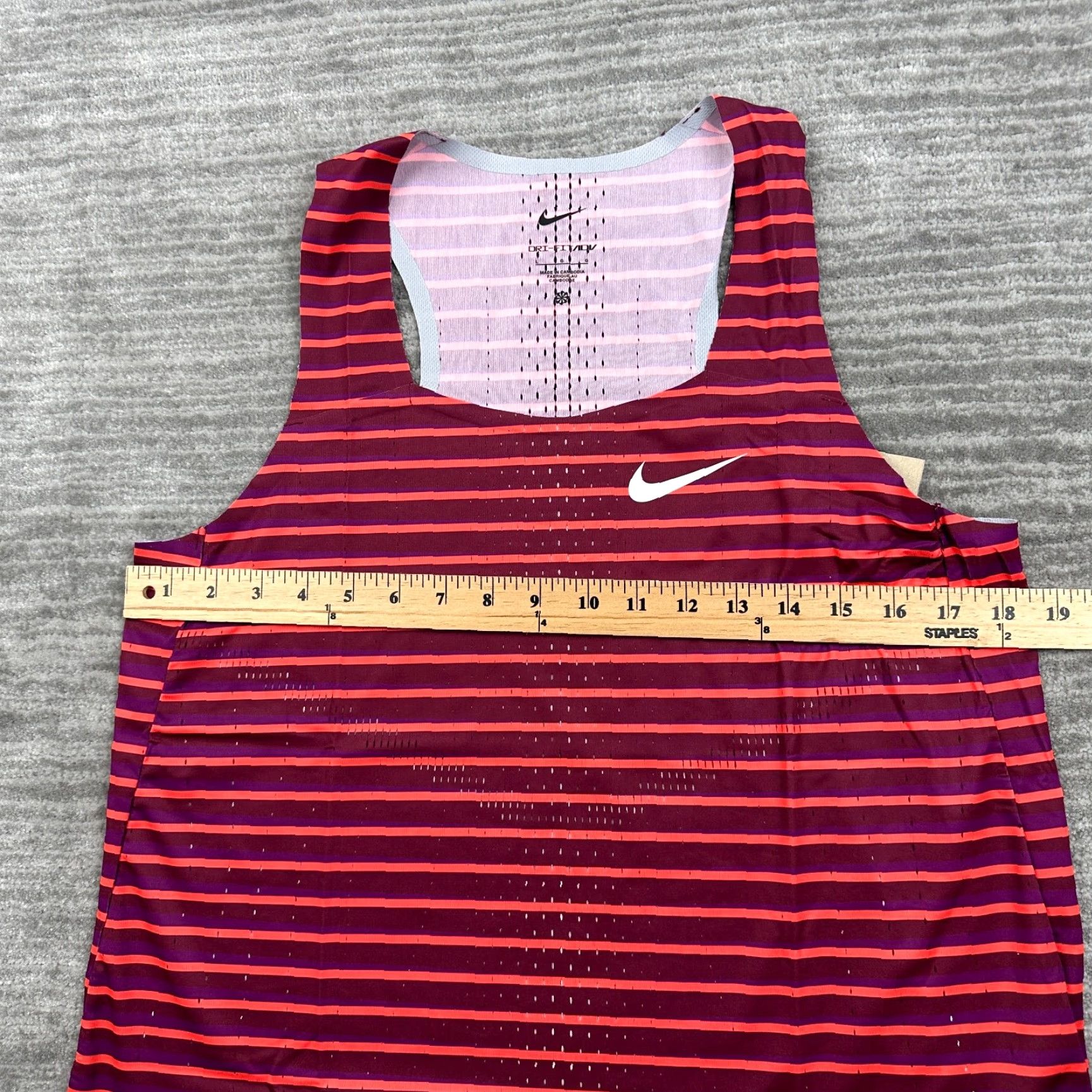 Nike Nike Tank Top Womens Large Red Striped Running Singlet DriFit Aeroswift Size L / US 10 / IT 46 - 7 Thumbnail