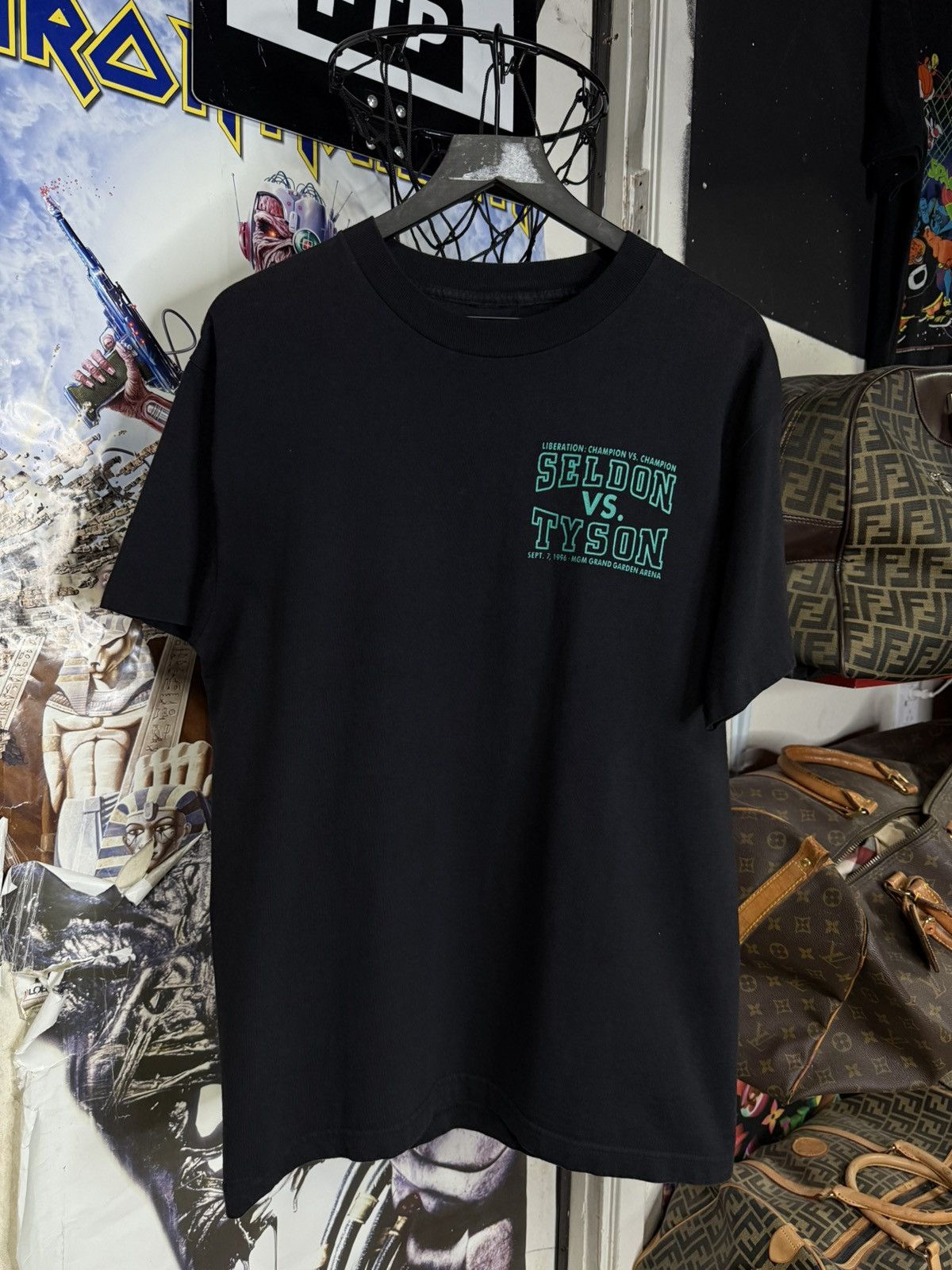 Vintage Vintage 1996 Mike Tyson Boxing T-Shirt Vtg Rare Tee Large Size US L / EU 52-54 / 3 - 2 Thumbnail