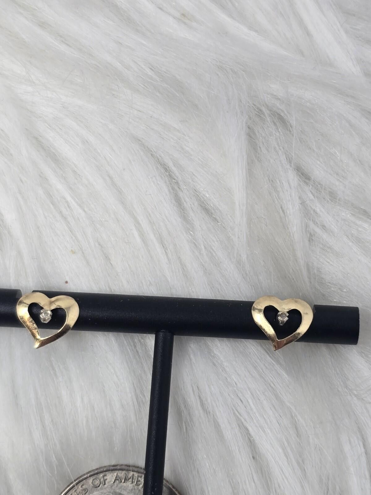 The Unbranded Brand 14k Solid Gold Diamond Heart Stud Earrings Petite Size ONE SIZE - 1 Thumbnail